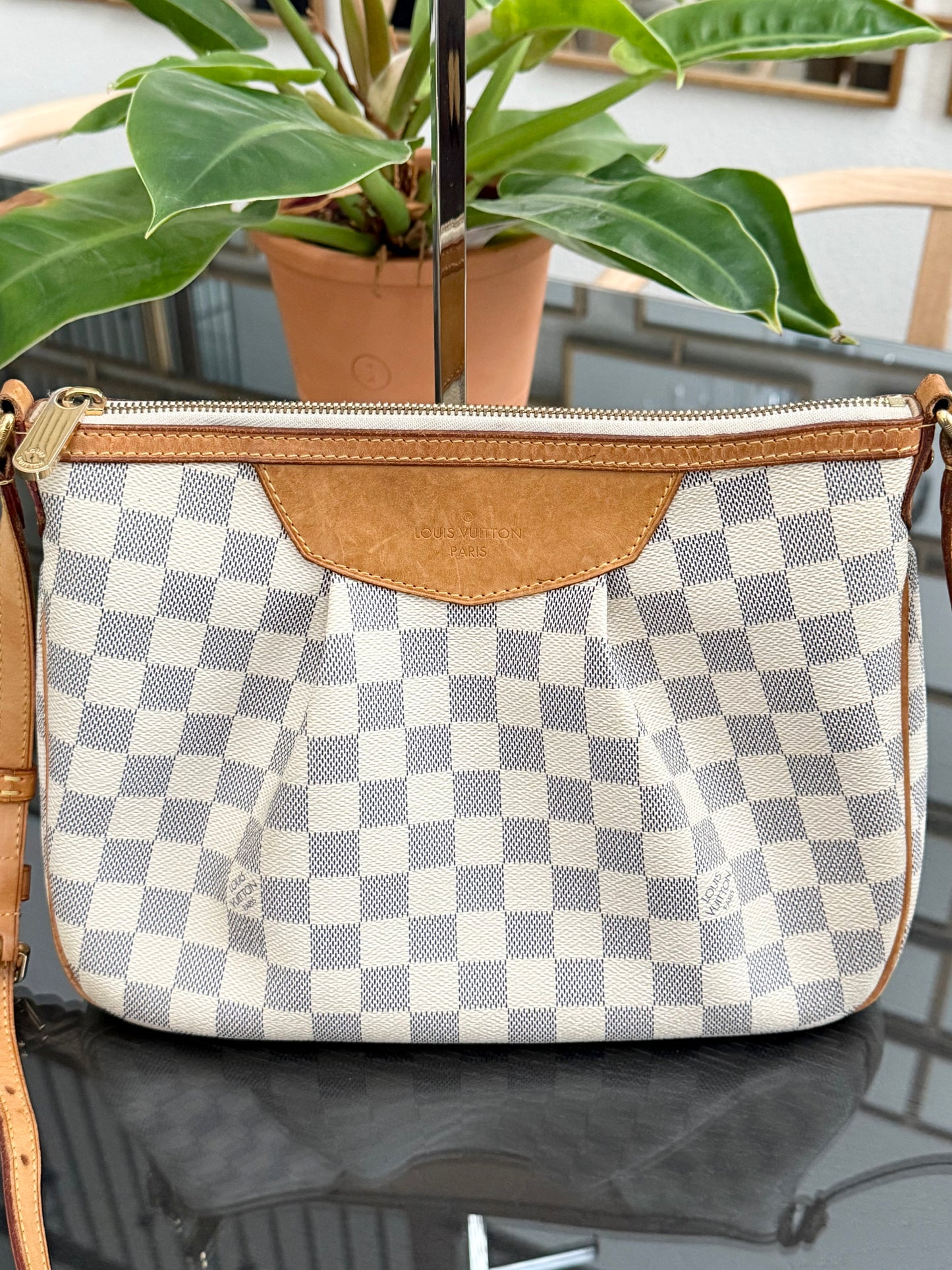 Siracusa PM Crossbody - 📅 Year: 2011