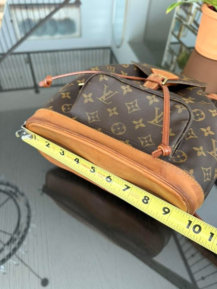 Montsouris MM - 🗓️ Year: 1999