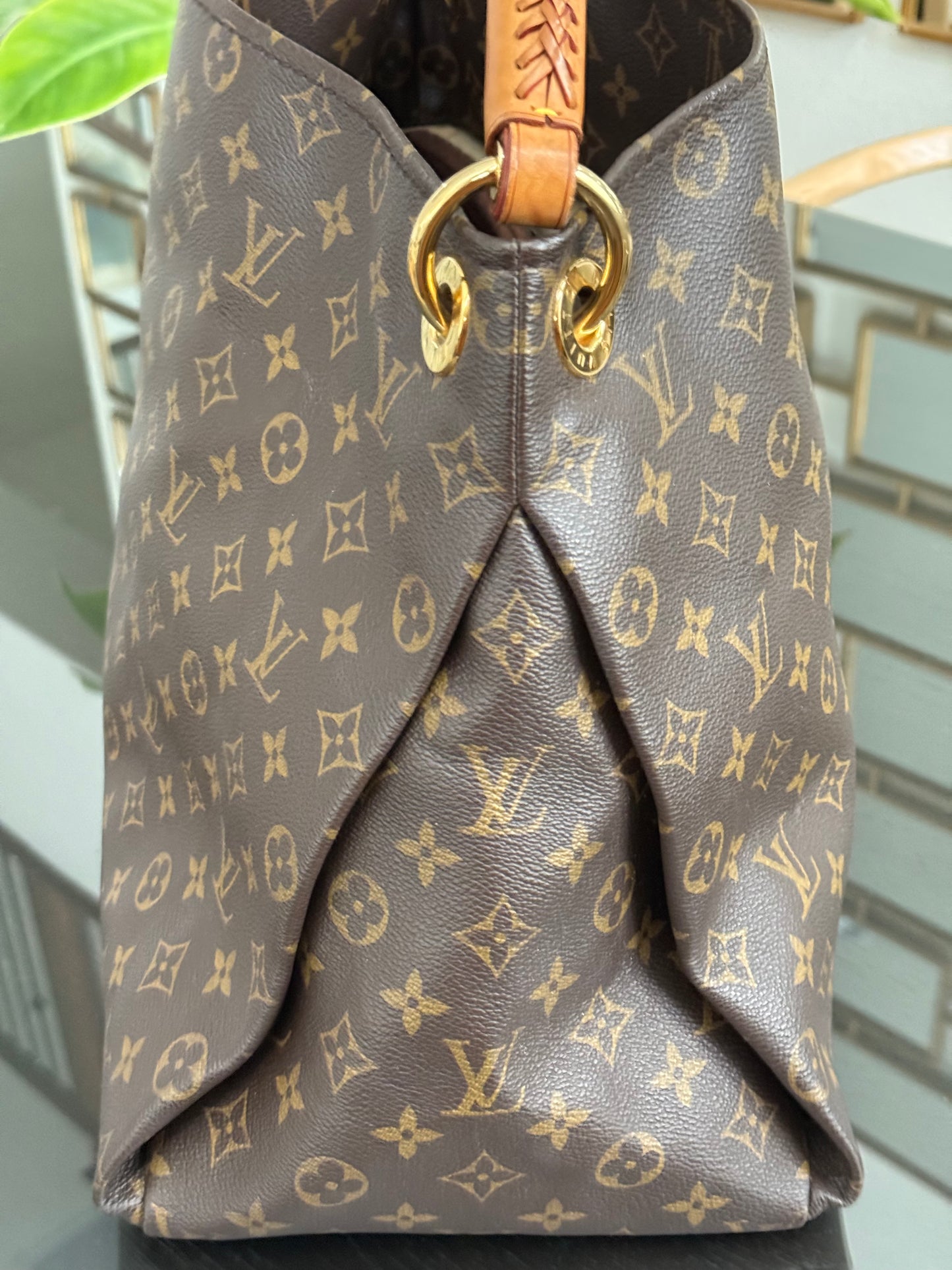 Artsy MM with Dustbag and Insert Organizer 🗓️ Year: 2012