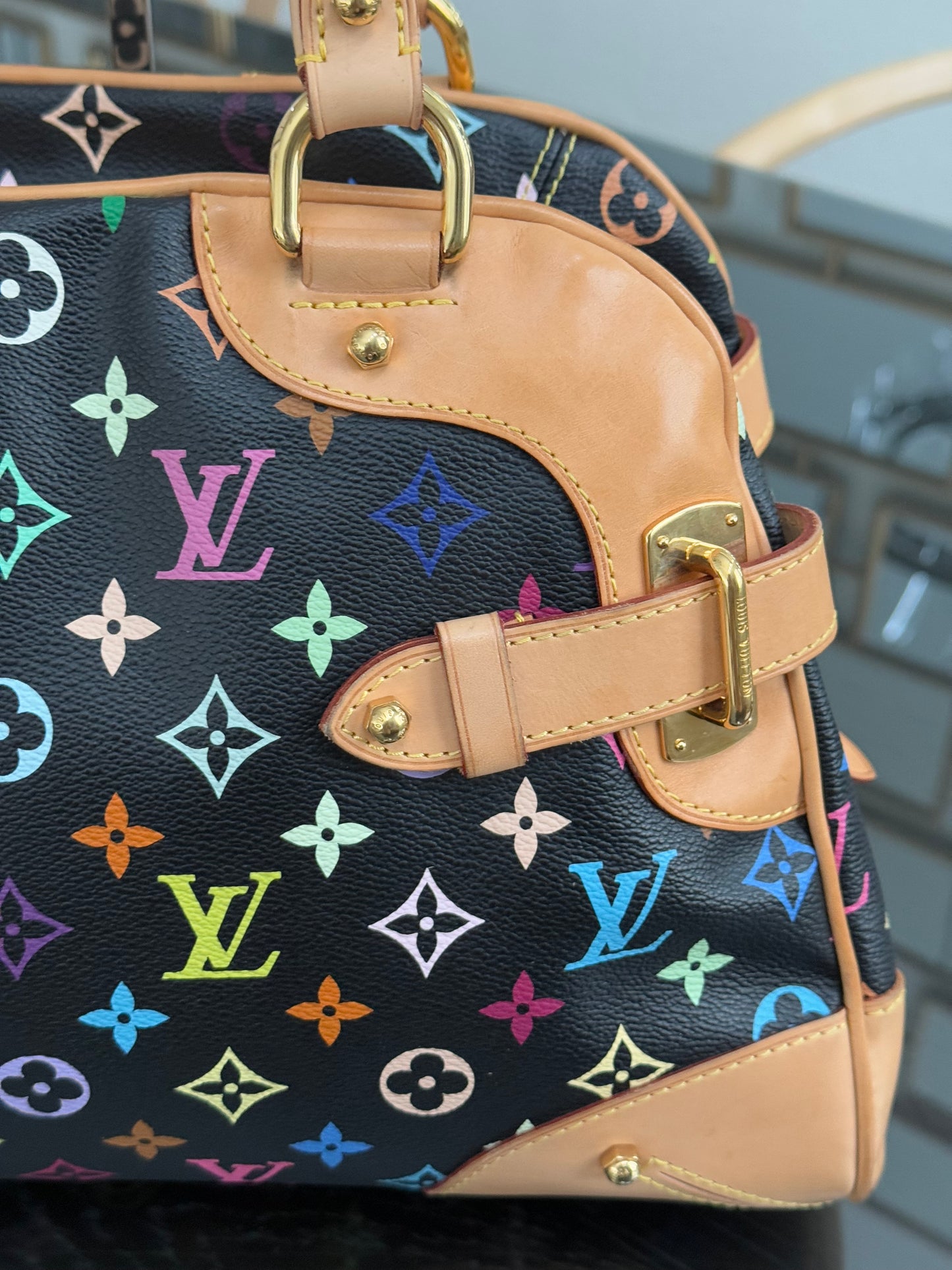 Murakami / Multicolor Claudia with Dustbag 📅 Year: 2009