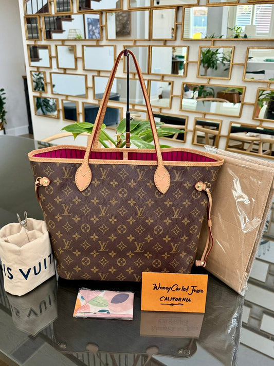Neverfull MM Monogram in Peony with Dustbag and Insert organizer 📅 Year: 2020