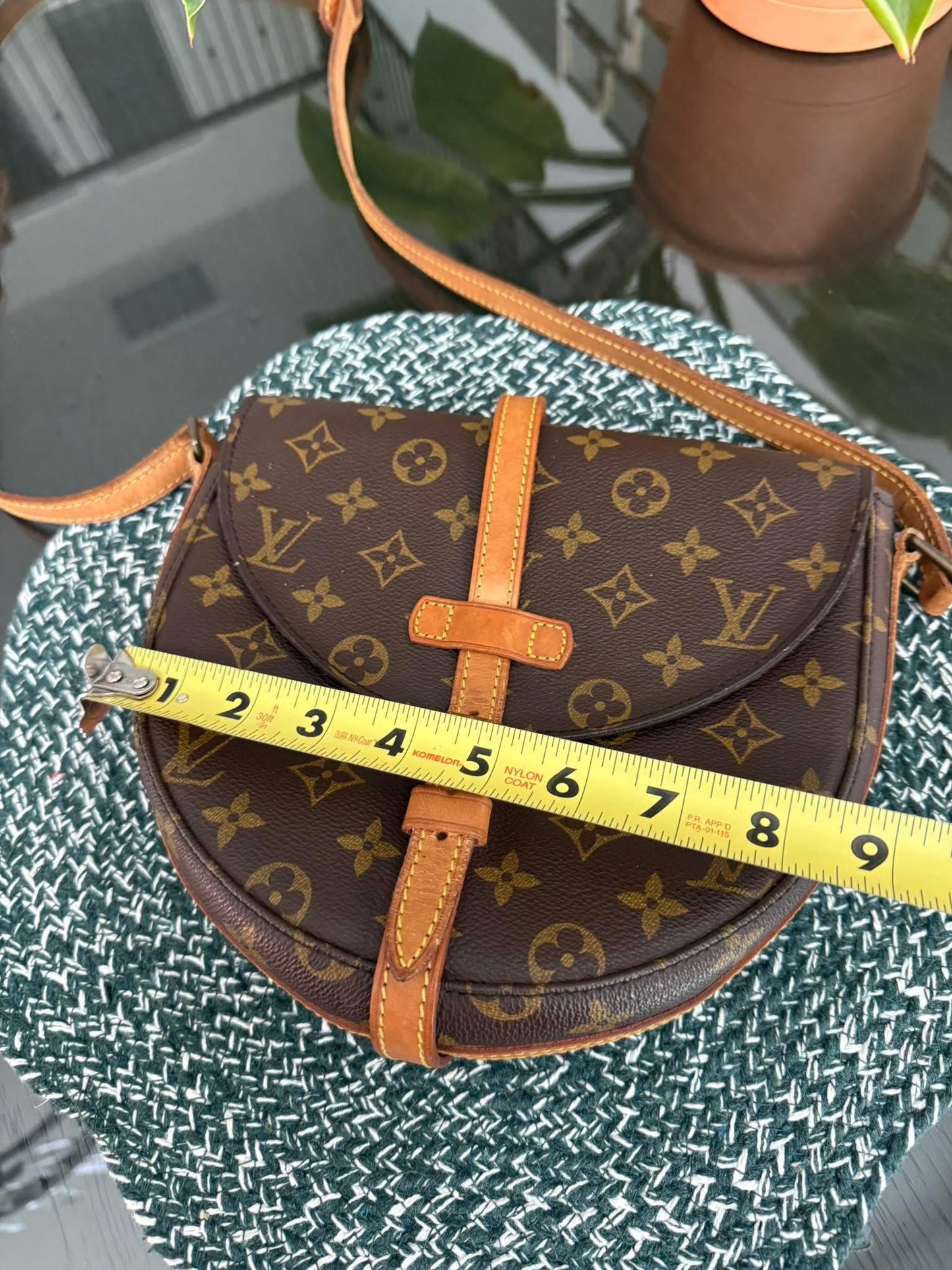 Chantilly MM Crossbody Bag 📅 Year: 1990