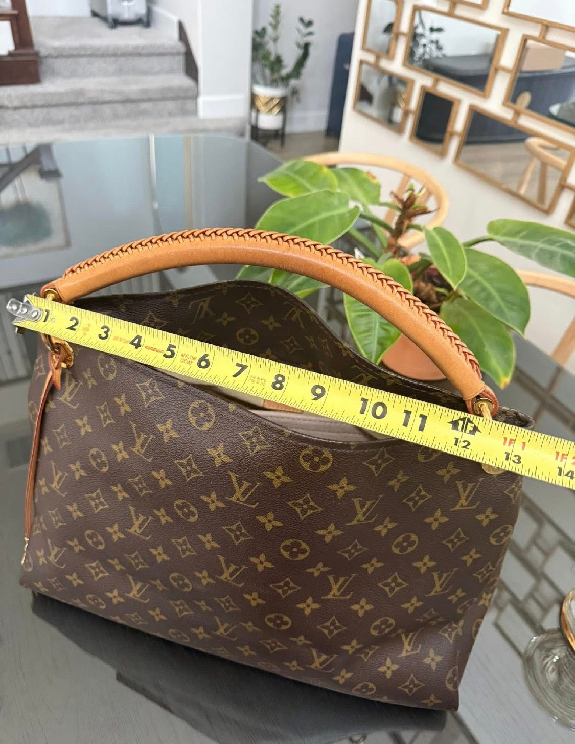 Artsy MM with Dustbag and Insert Organizer - 📅 Year: 2011