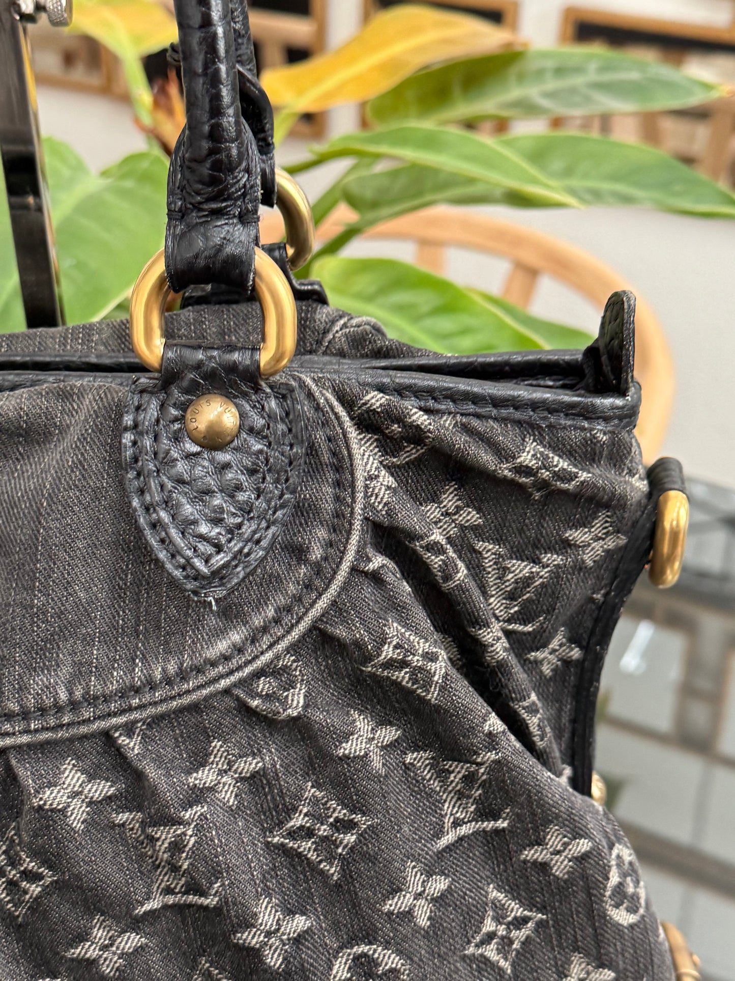 Neo Cabby GM Denim Black with Dustbag 🗓️