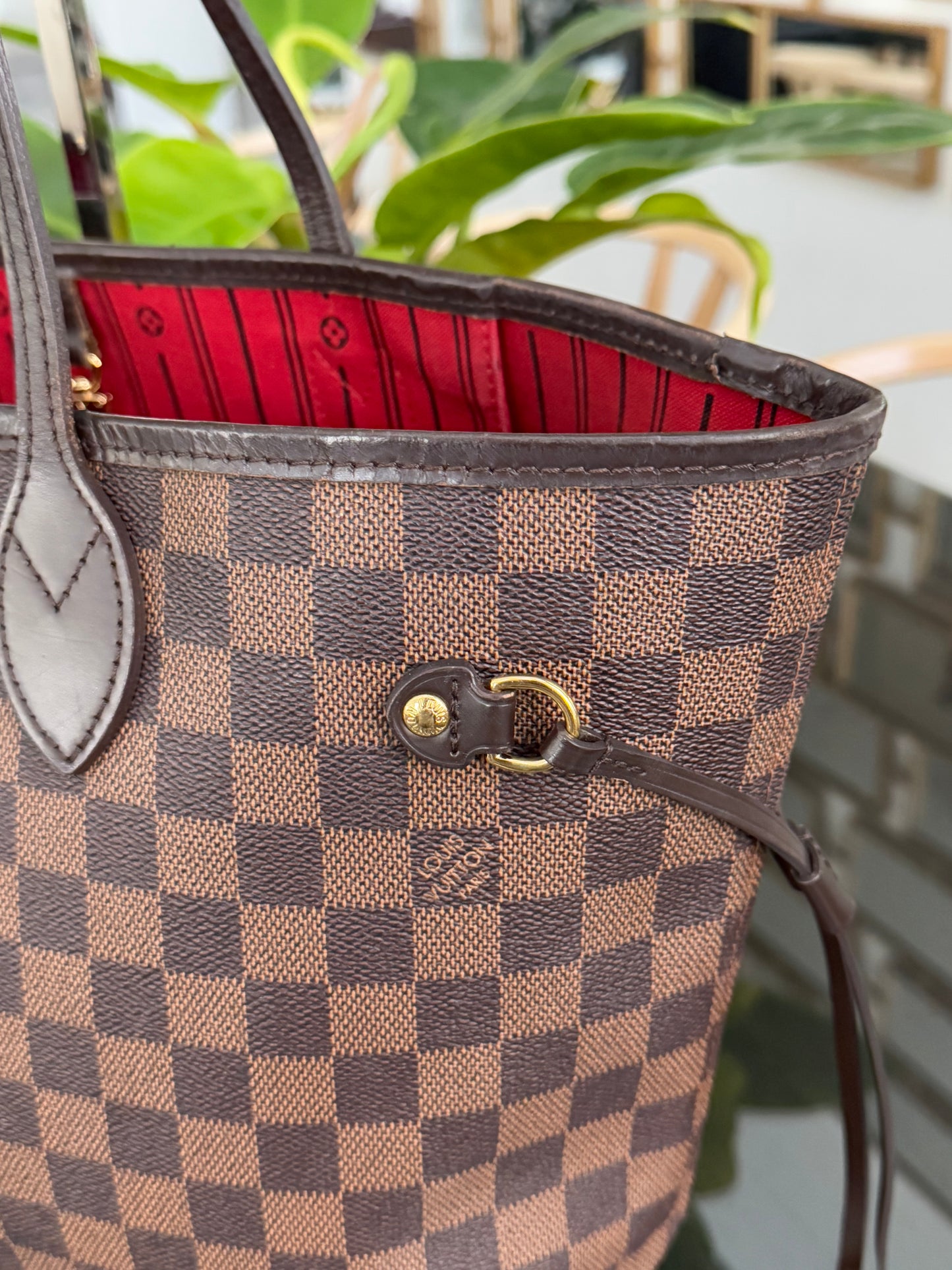 Neverfull MM in DE with Dustbag and twilly-🗓️ Year: 2012