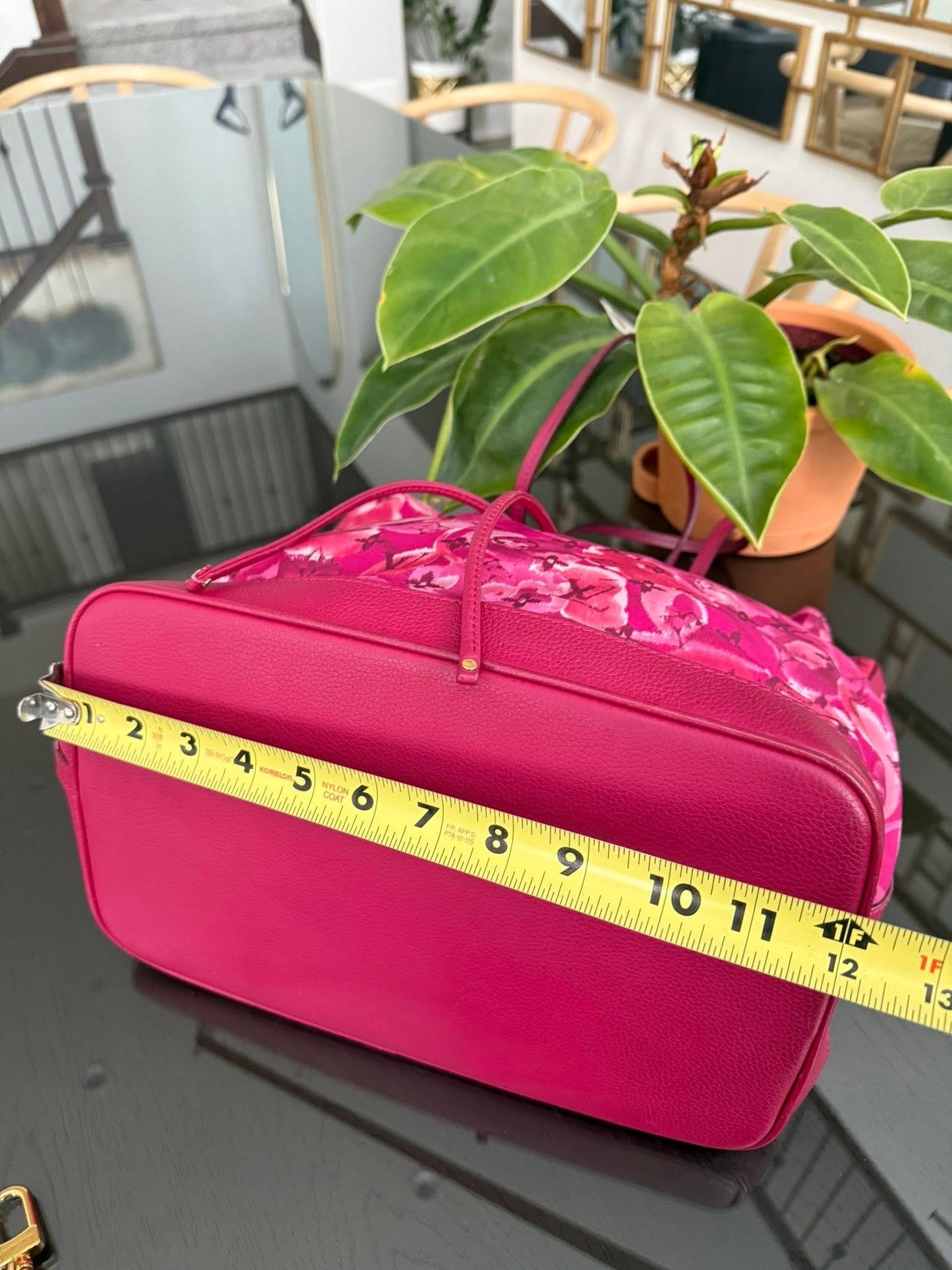 Ikat Floral Noefull MM with Original Strap and Dustbag 📅 Year: 2012