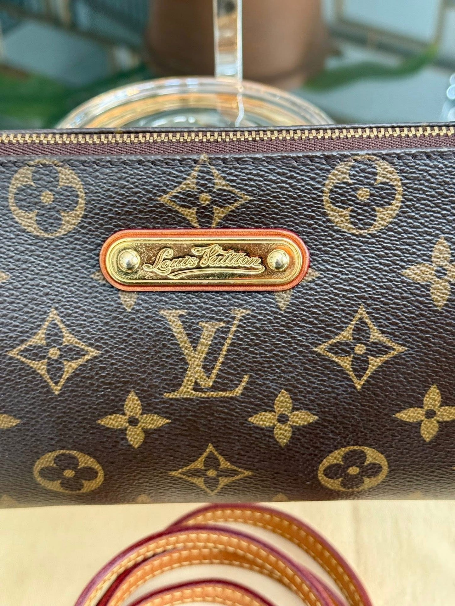 Eva Clutch with Original Strap,Box Dustbag and Insert Organizer 🗓️ Year: 2012