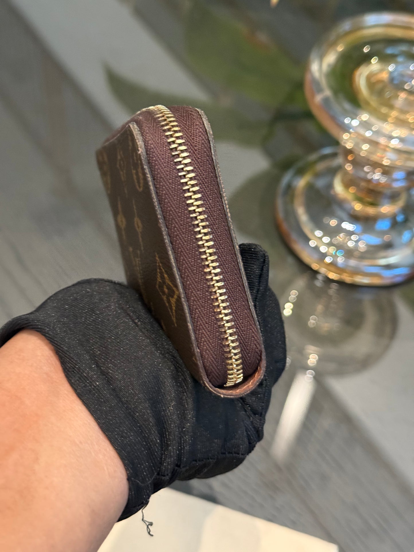 Monogram Zippy Compact Wallet with Dustbag 🗓️ Year: 2014