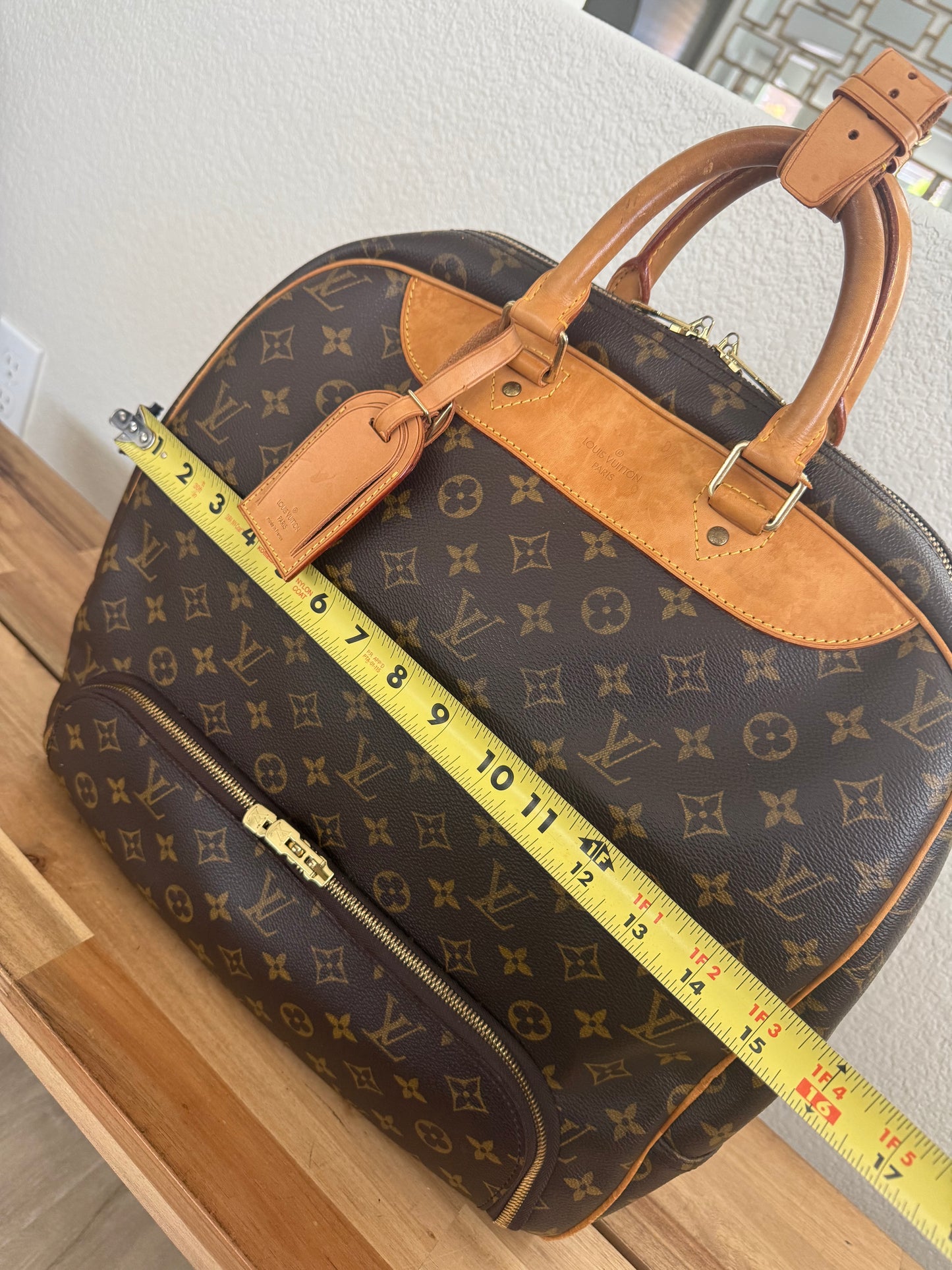 Evasion MM with Luggage tag and Poignet - 🗓️ Year: 1997