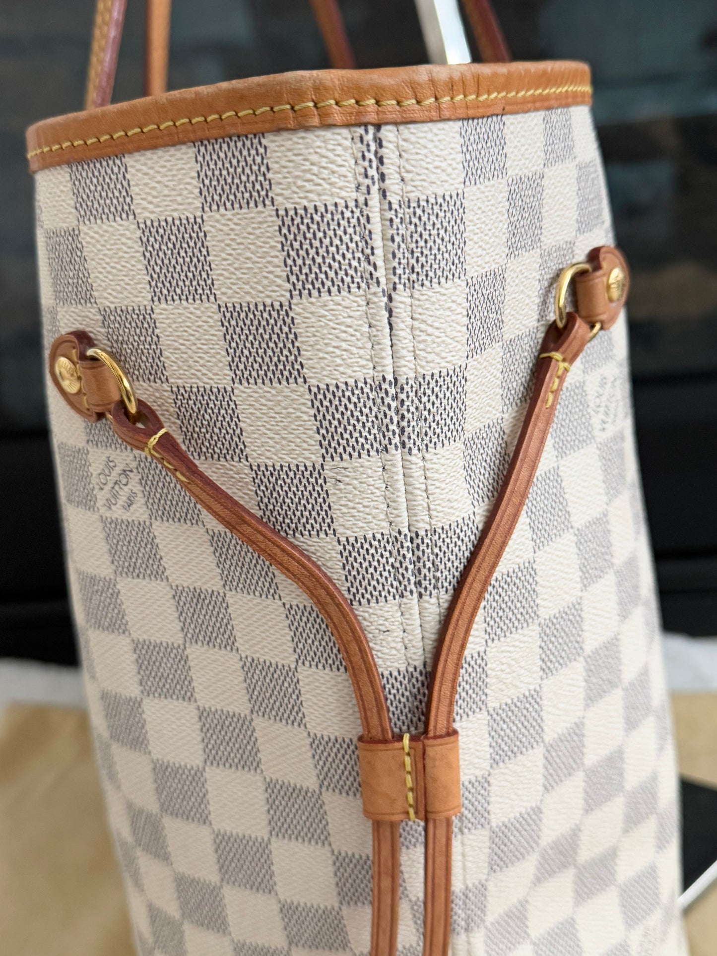 Neverfull MM Azur in Rose Ballerine with Dustbag -Year: 2018