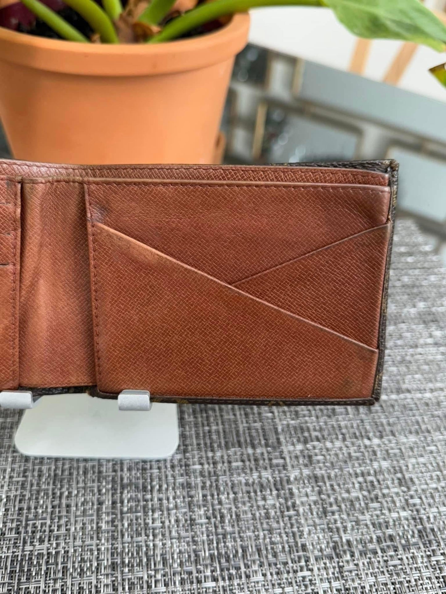 Mens Bifold Wallet in Monogram -Year: 1987