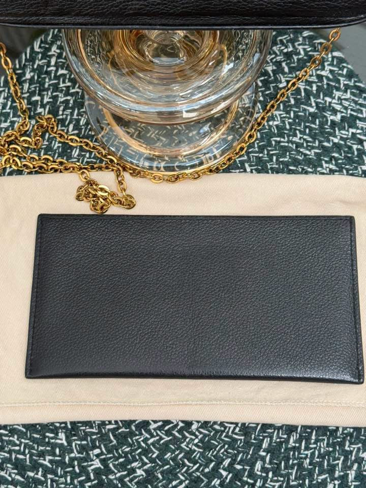 Felicie Empreinte Noir with Zippy and Card Inserts comes with Original Strap, Dustbag, Box and Paper bag 🗓️ Year: 2017