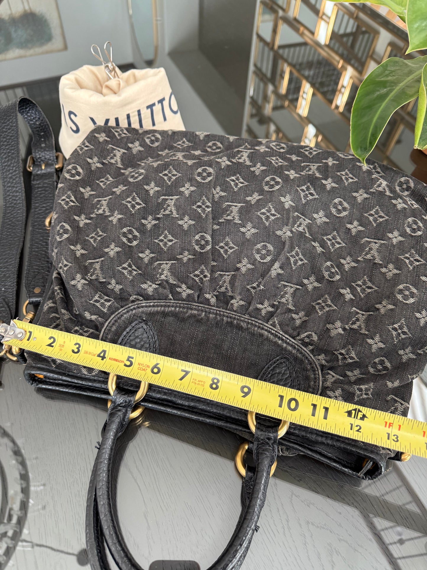 Neo Cabby GM Denim Black with Dustbag 🗓️