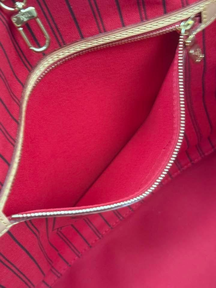 Neverfull MM Monogram in Cerise with Dustbag -🗓️ Microchip
