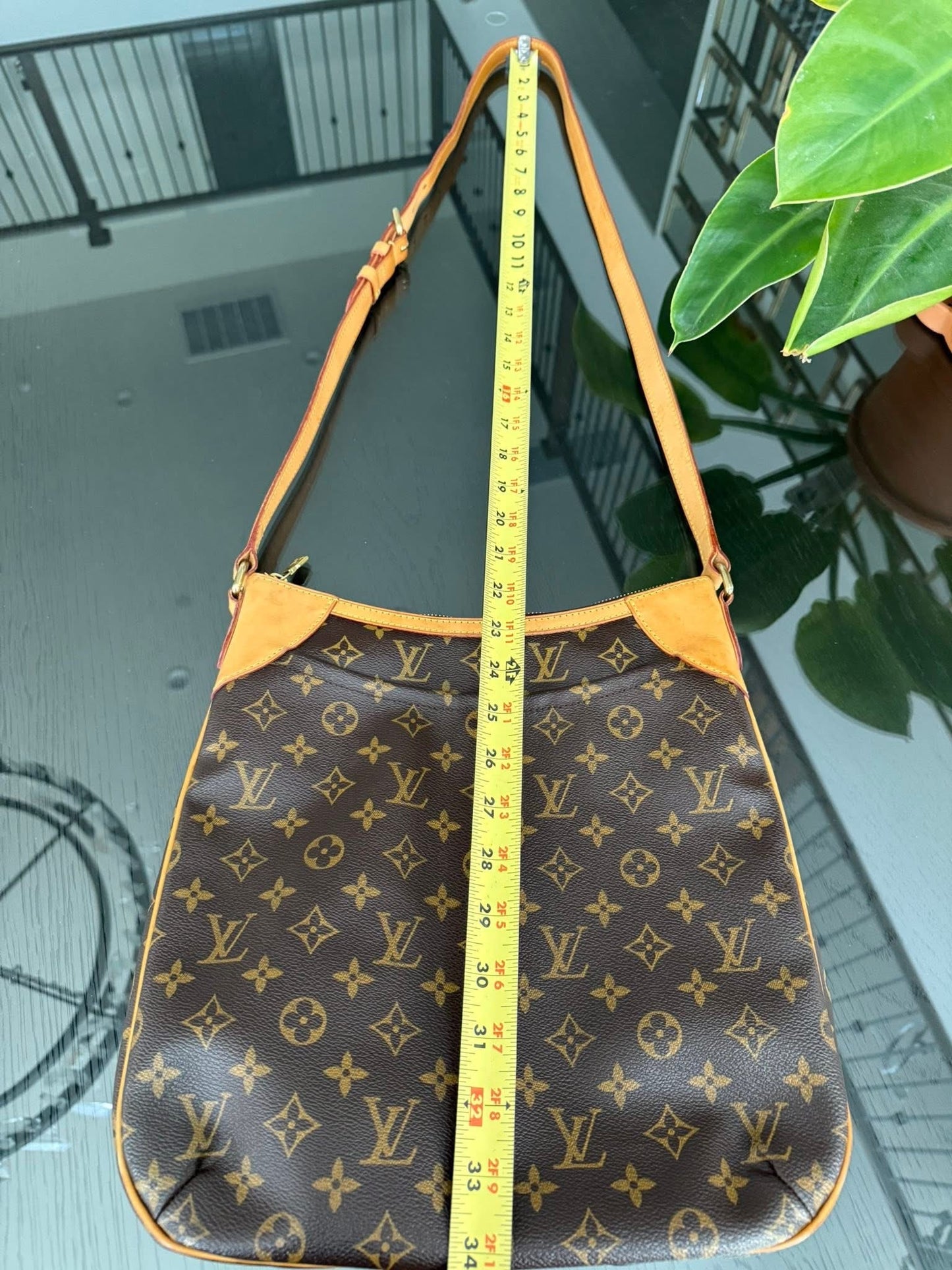 Odeon MM Crossbody with Dustbag - 🗓️ Year: 2008
