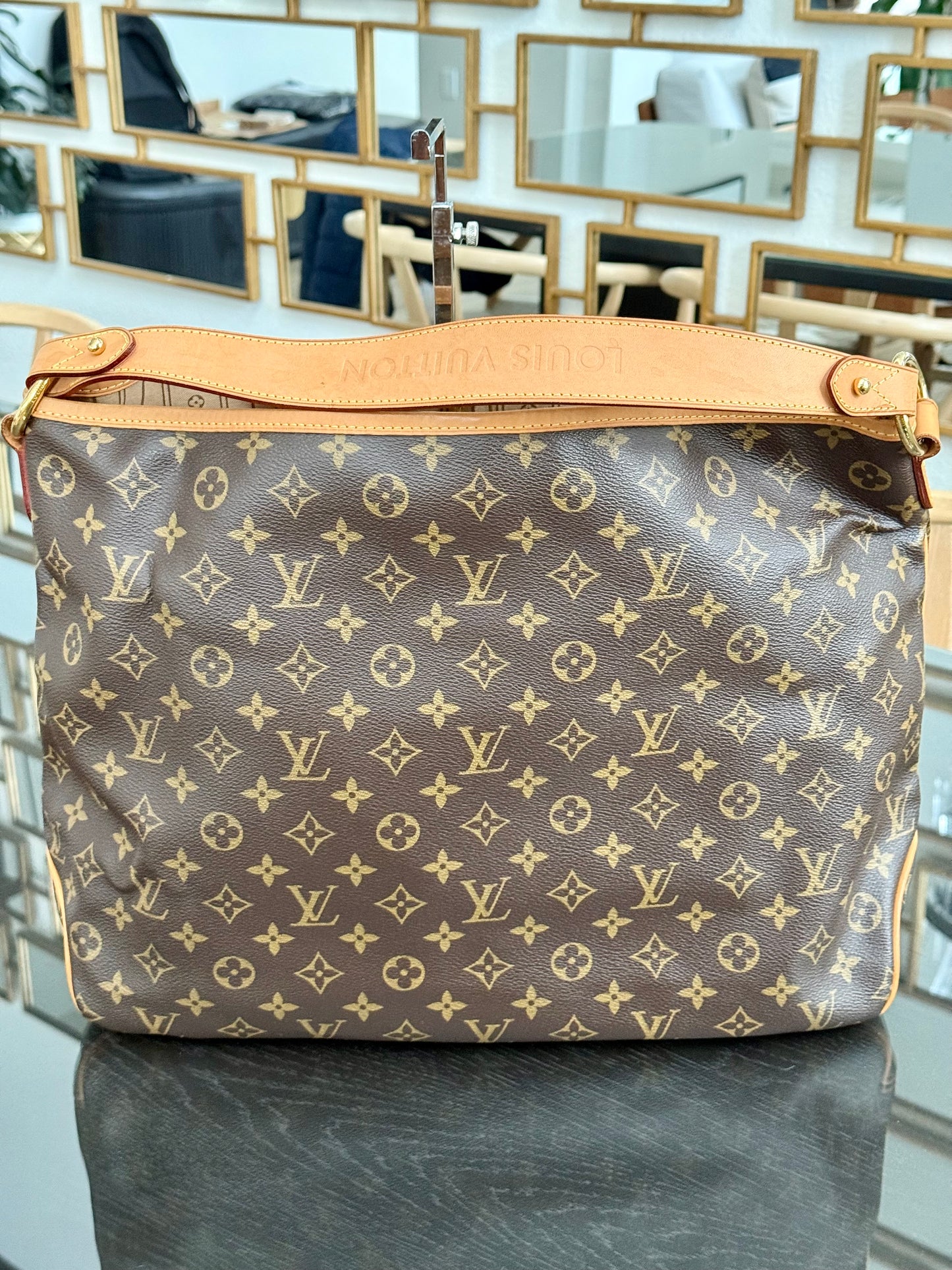 Delightful MM with Dustbag 📅 Year: 2010