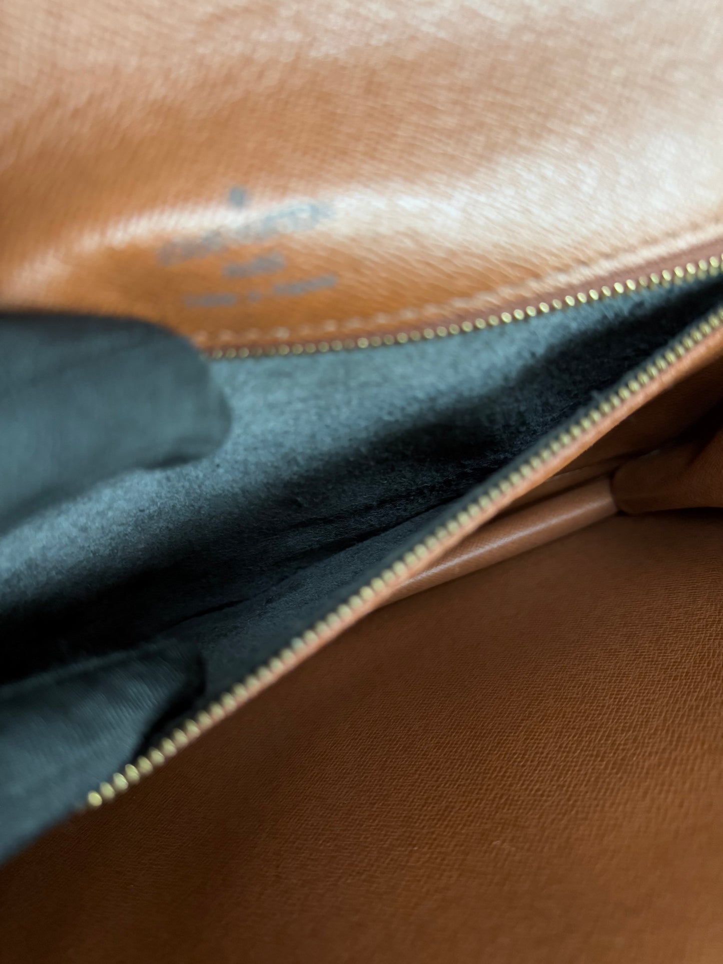 Monceau 28 Crossbody 2 Way Bag -Year 1994