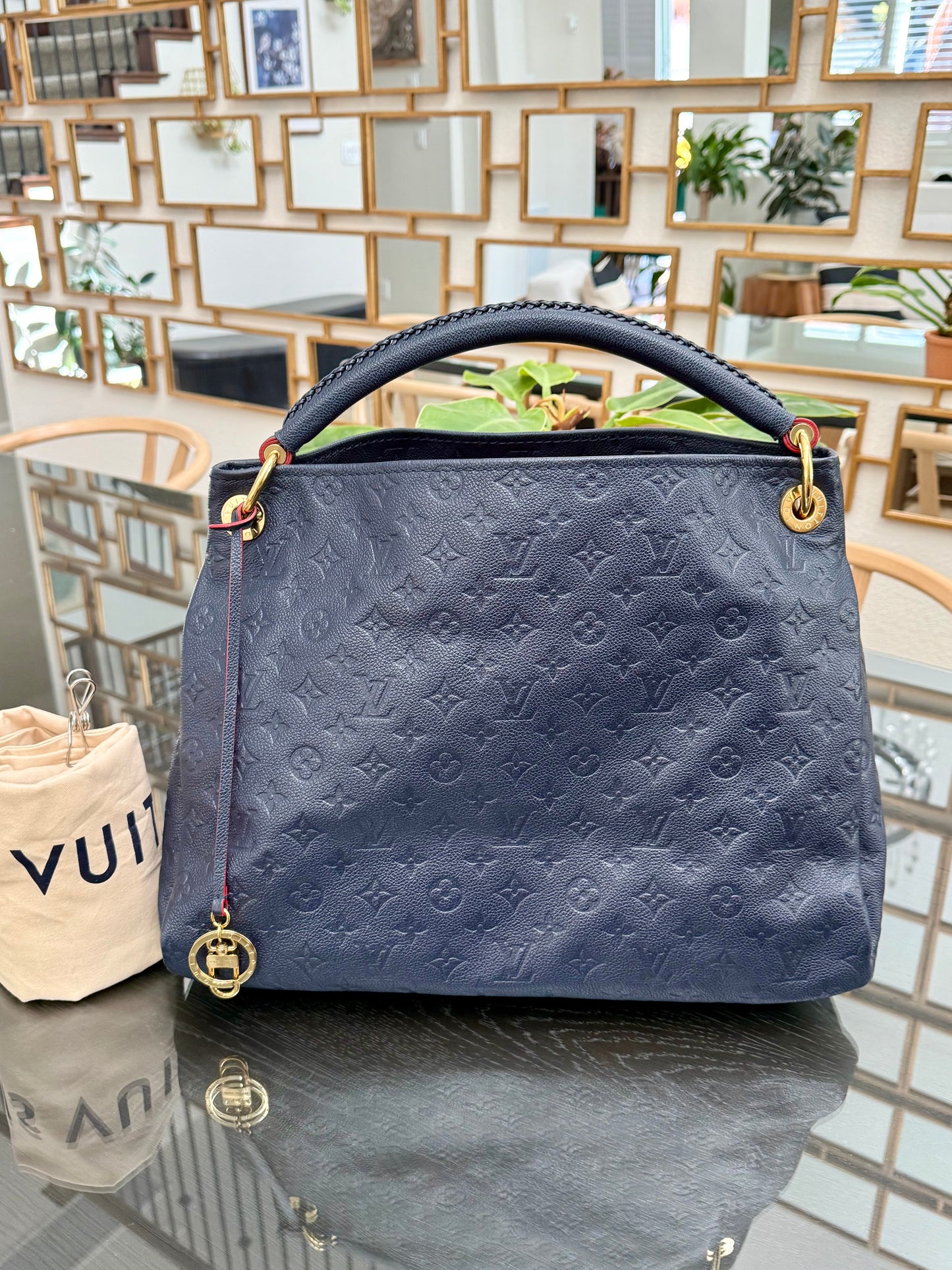 Artsy MM Empriente in Navy Blue with Dustbag- 📅 Year: 2020