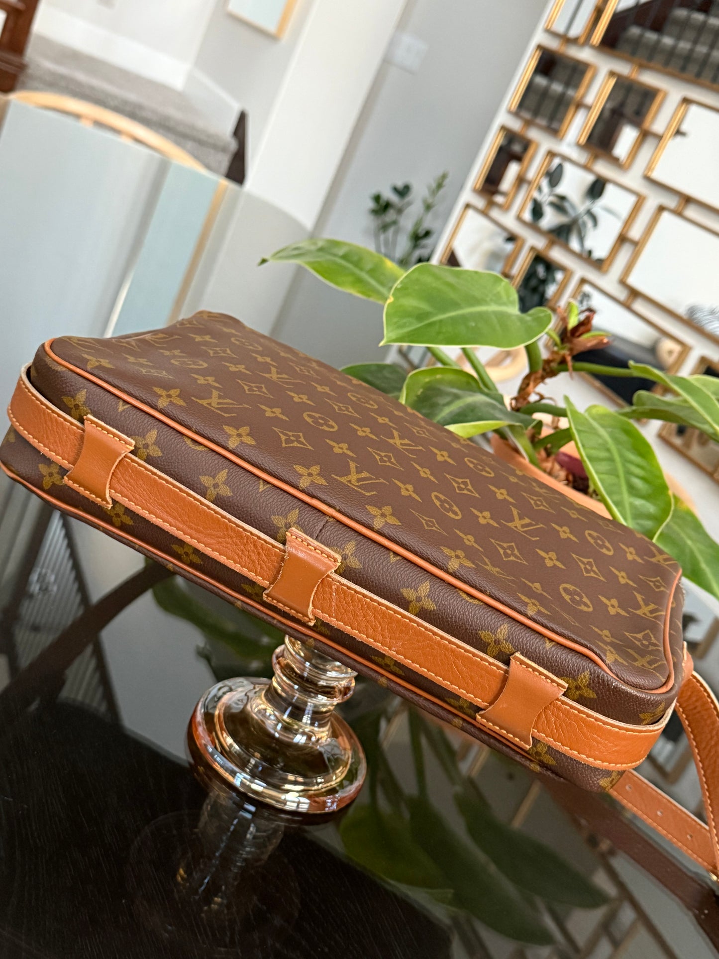 French Company Sac Bandoulier 35 🗓️