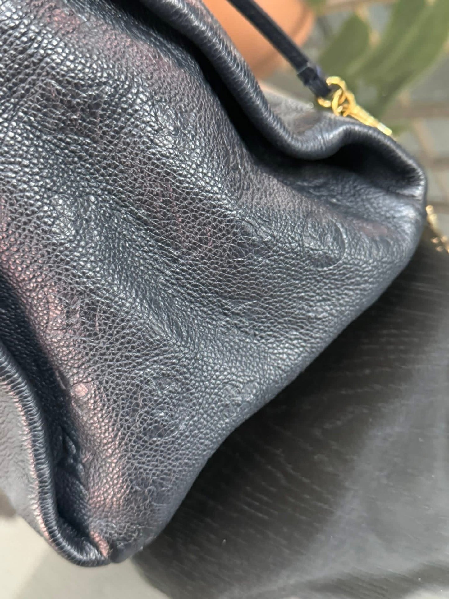 Artsy MM Empriente in Black/ Navy Blue with Dustbag and Insert Organizer 📅 Year: 2010