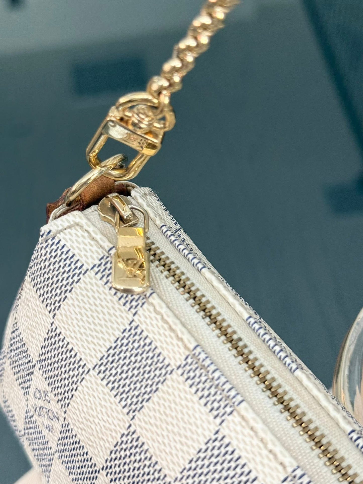 Eva Clutch in DE with Original Strap, Dustbag, Box and Paper bag 🗓️ Year: 2011