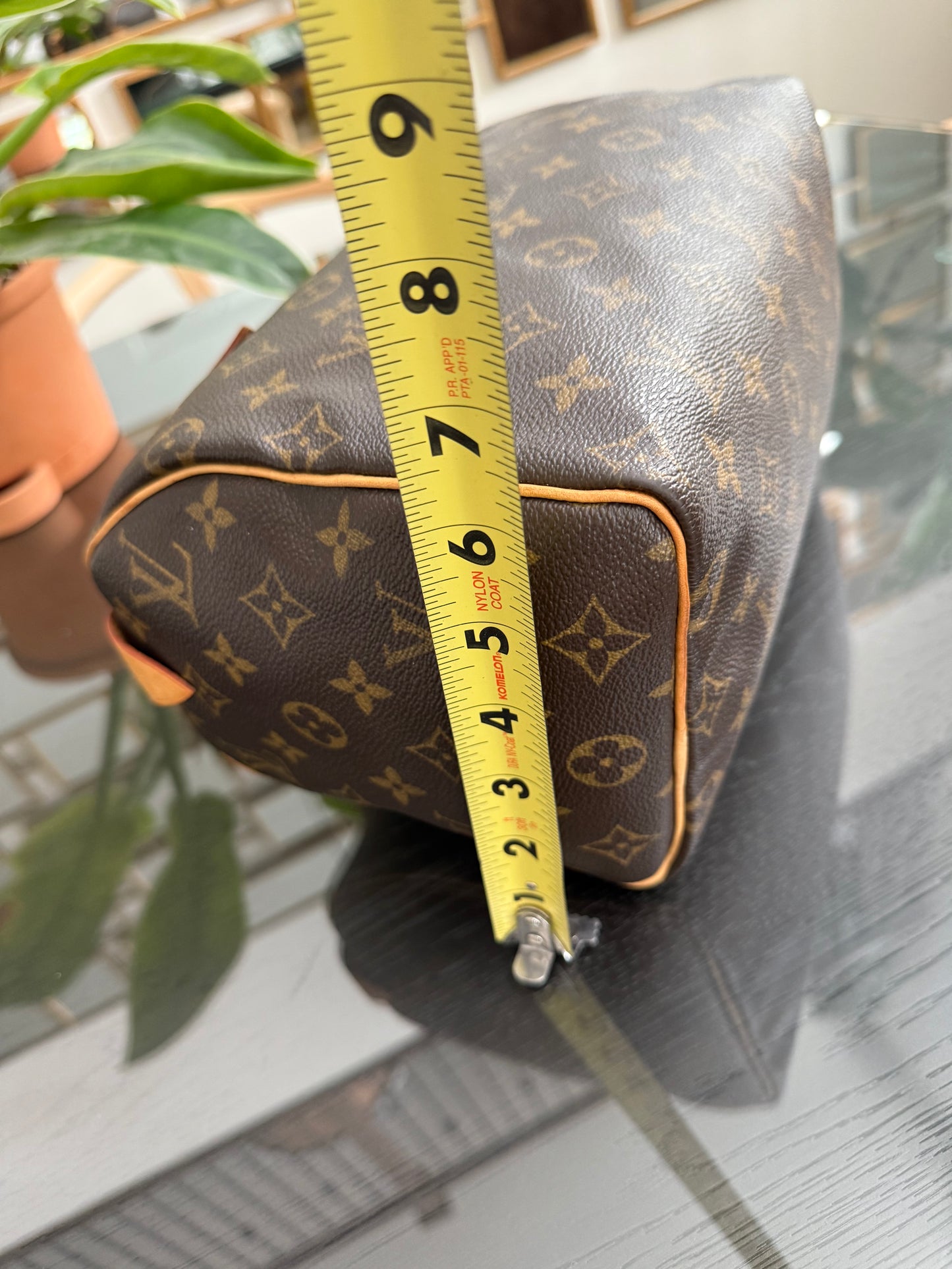 Speedy 25 in Monogram with Lock 🔐 and Key -🗓️ Year: 2005
