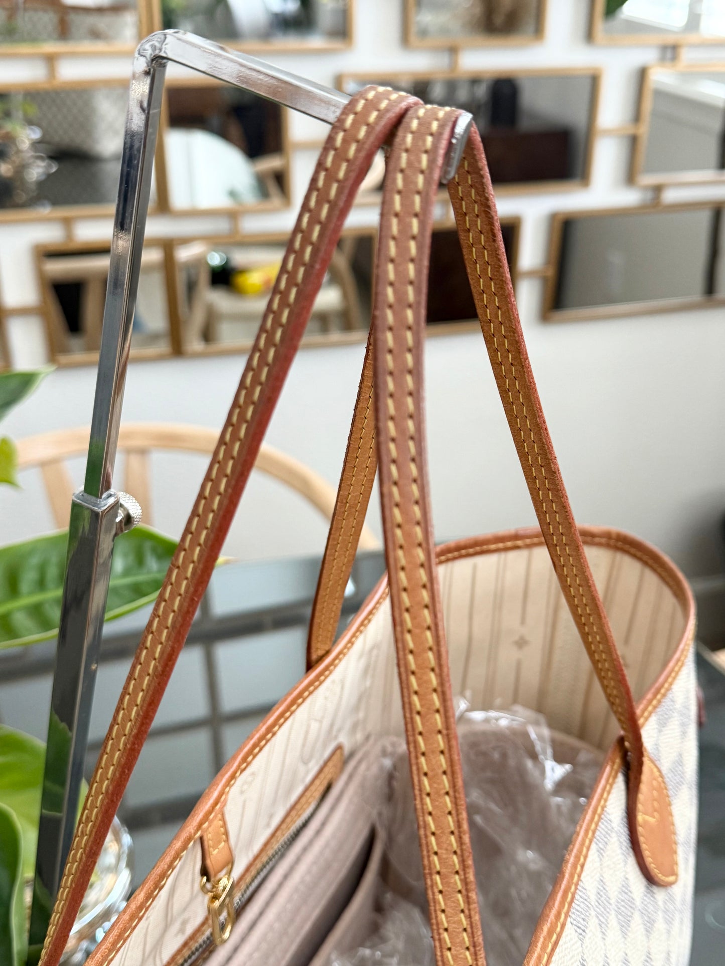 Neverfull MM Azur w/ Dustbag 
🗓️ Year: 2012
