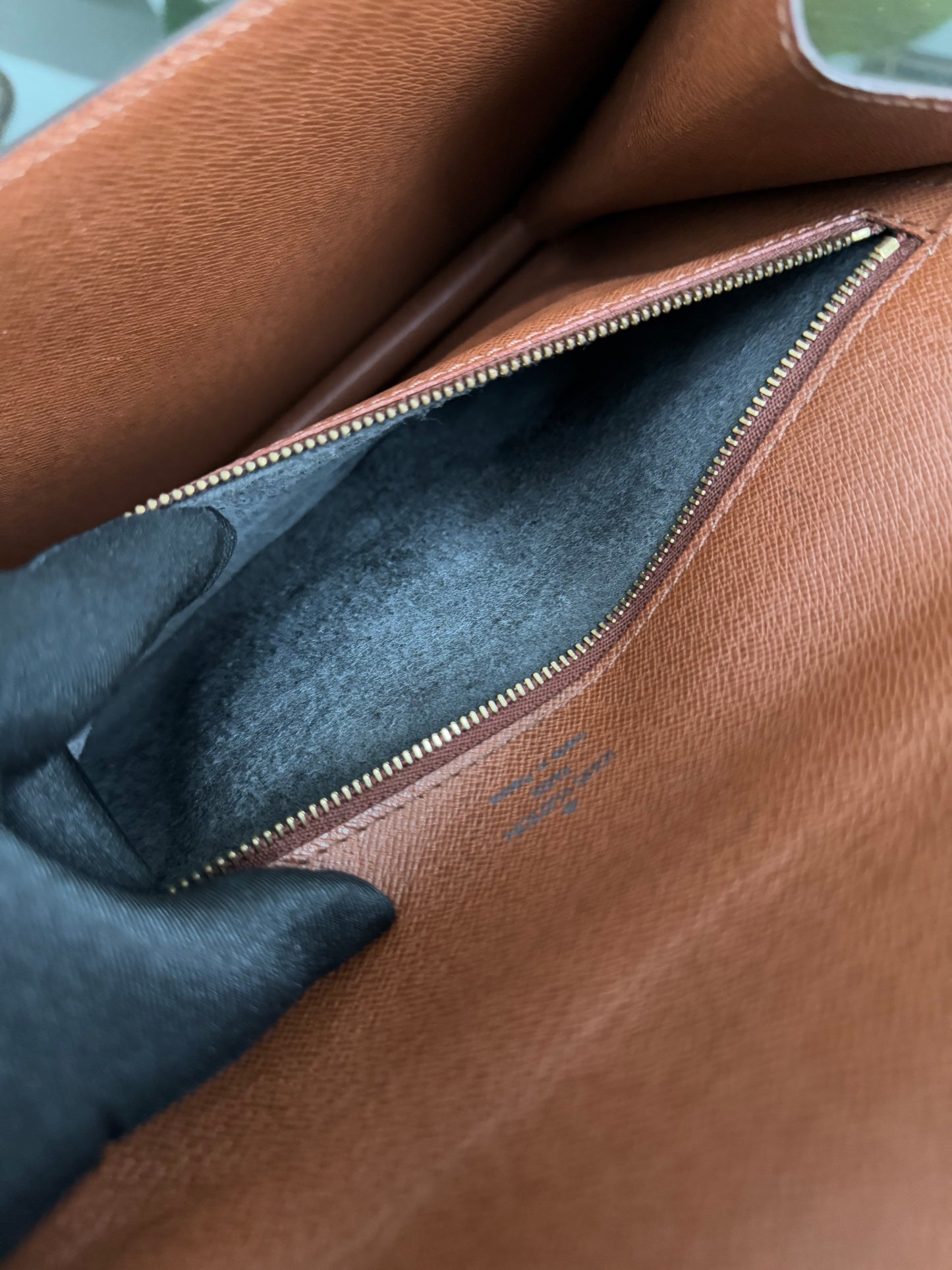 Monceau 28 Crossbody 2 Way Bag -Year 1994