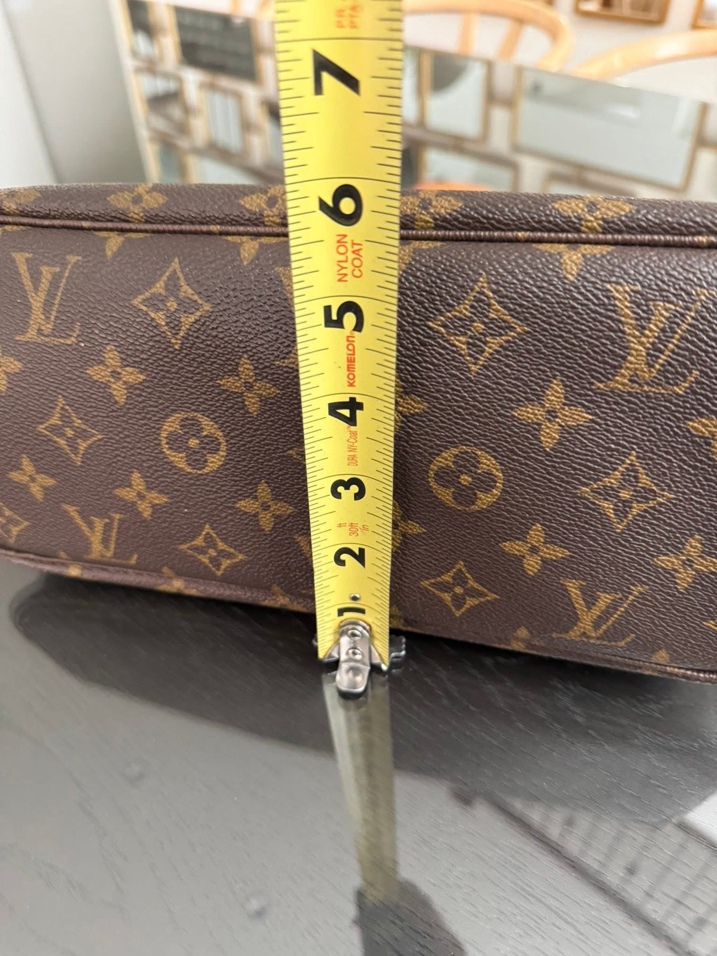 Neverfull PM in Monogram with Dustbag 🗓️ Year: 2009