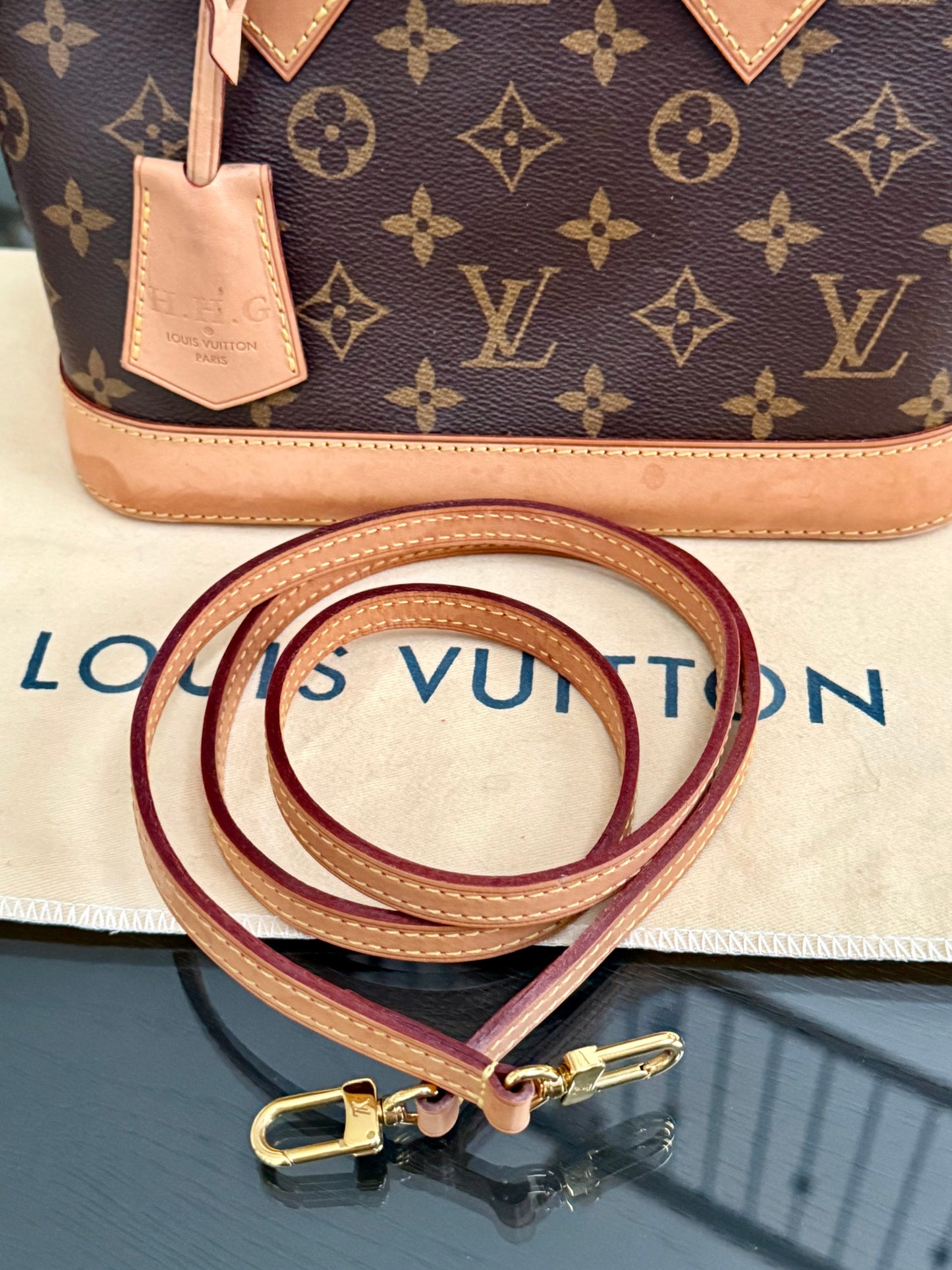 Alma BB with Original Strap , Clochette , Lock 🔐 keys, Box , dustbag and Paper bag - 📅 Year: 2021