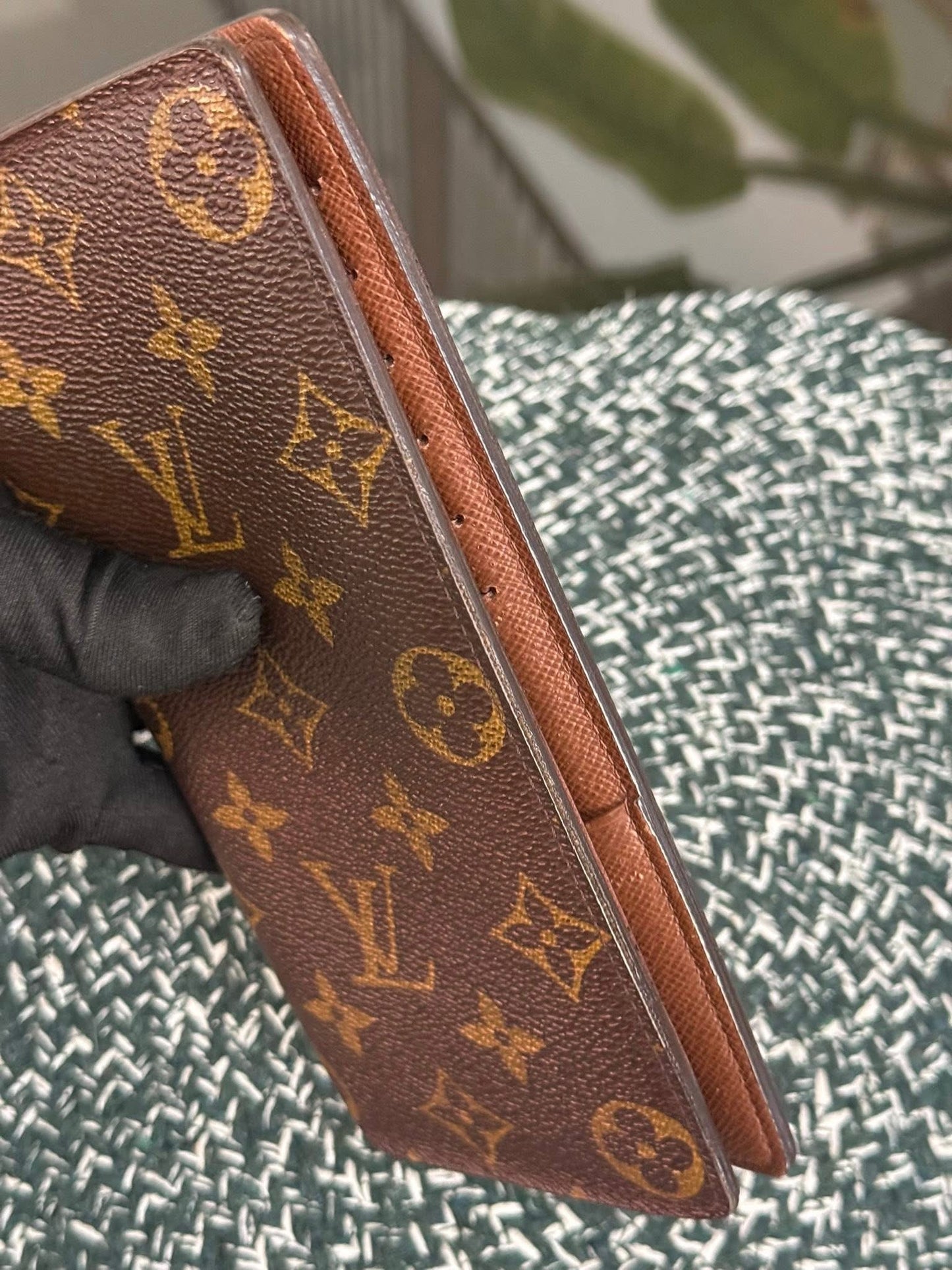 Monogram Brazza Wallet 🗓️ Year: 2012
