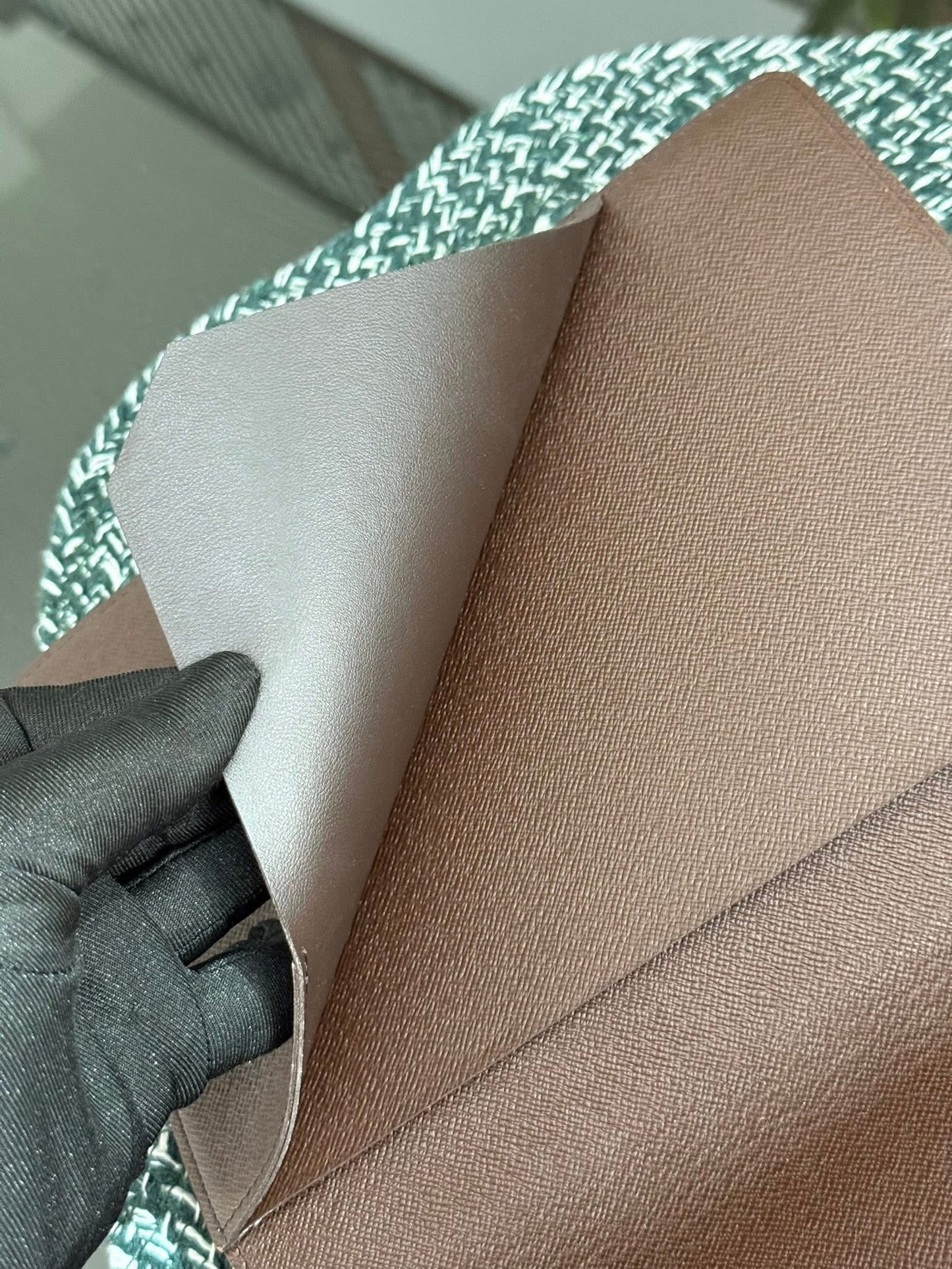 Damier Ebene Desk Agenda Cover 
🗓️ Year: 2005