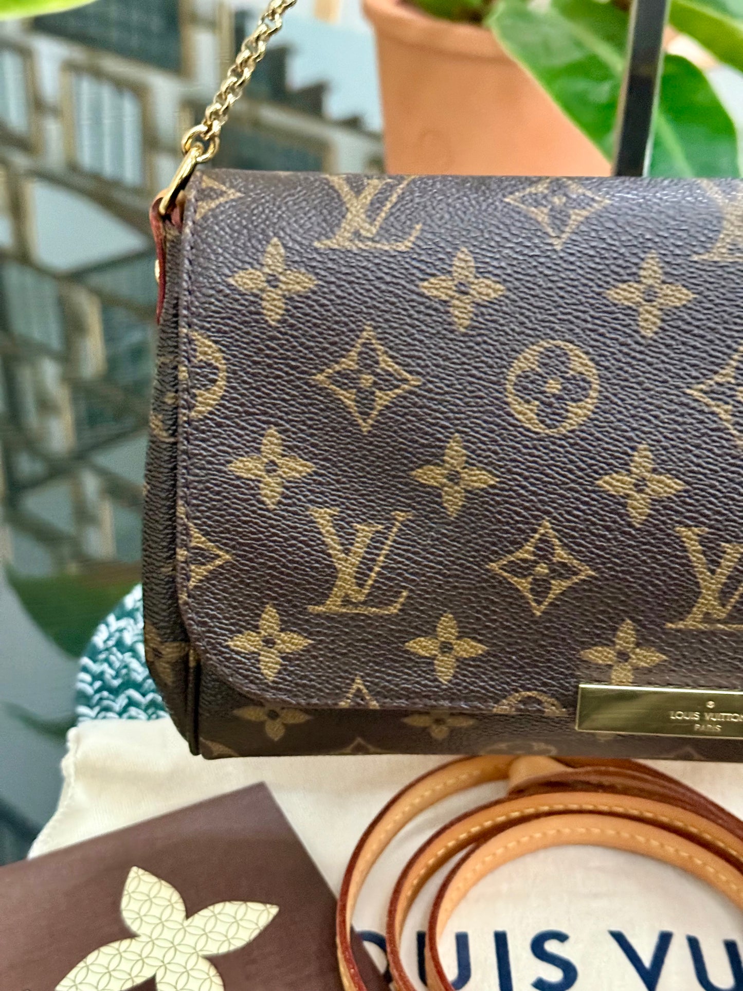 Favorite MM in Monogram with Original Strap, Dustbag, Box and Paper bag 🗓️ Year: 2017