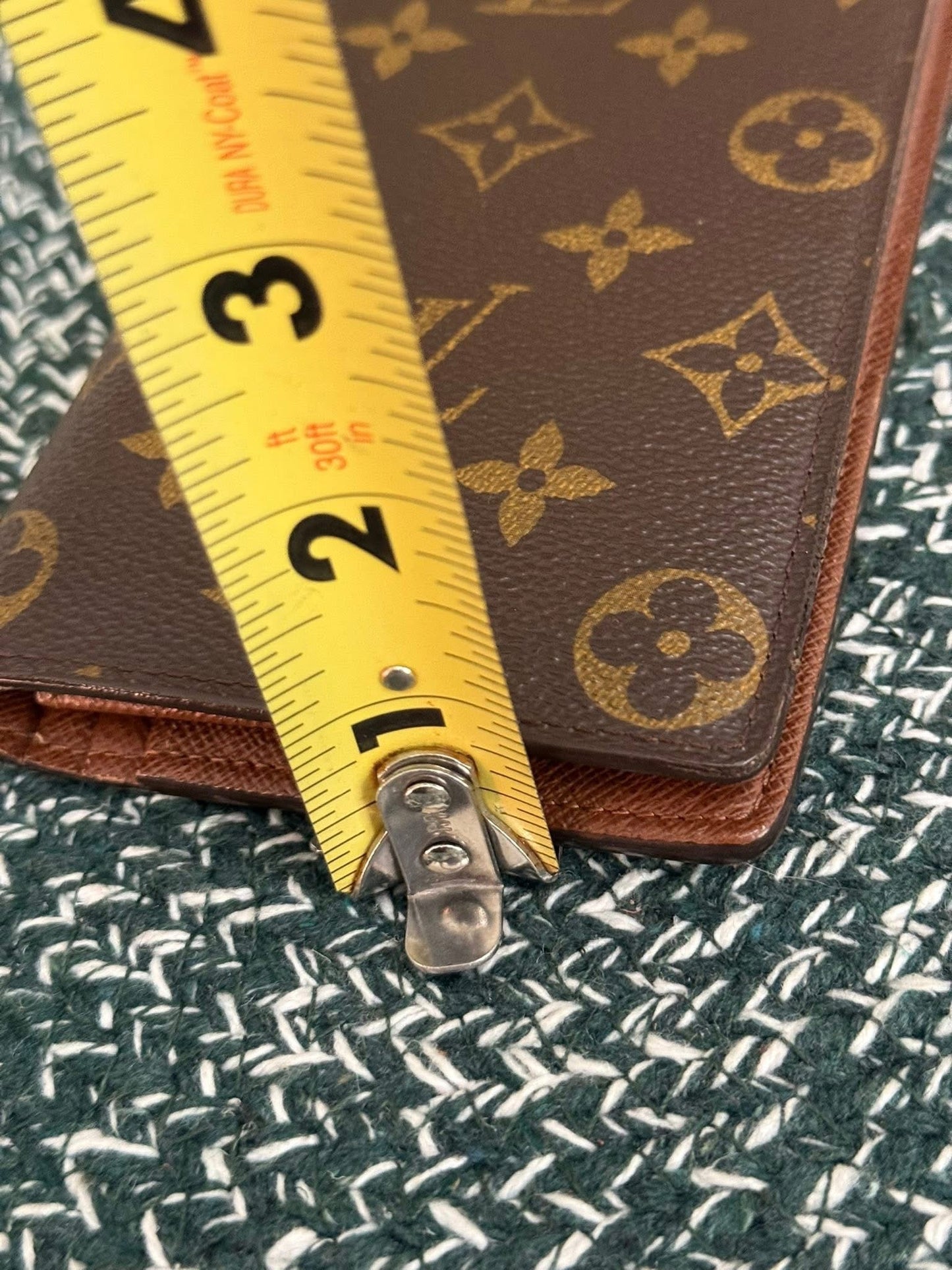 Monogram Brazza Wallet 🗓️ Year: 2012