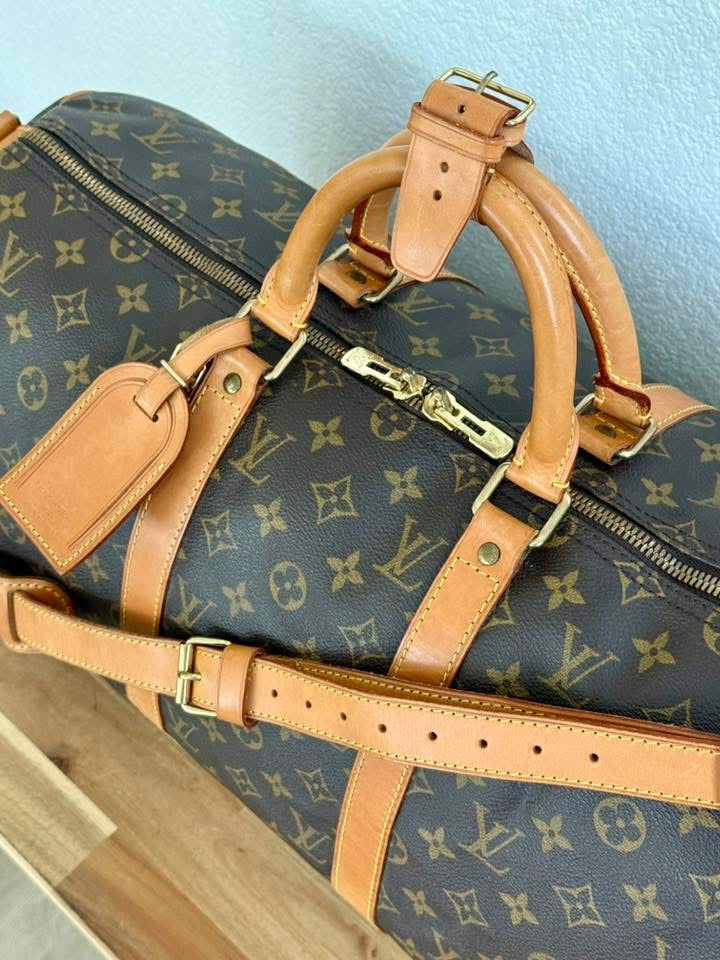 Keepall 50 Bandoulier with Luggage Tag and Poignet 📅 Year: 1995