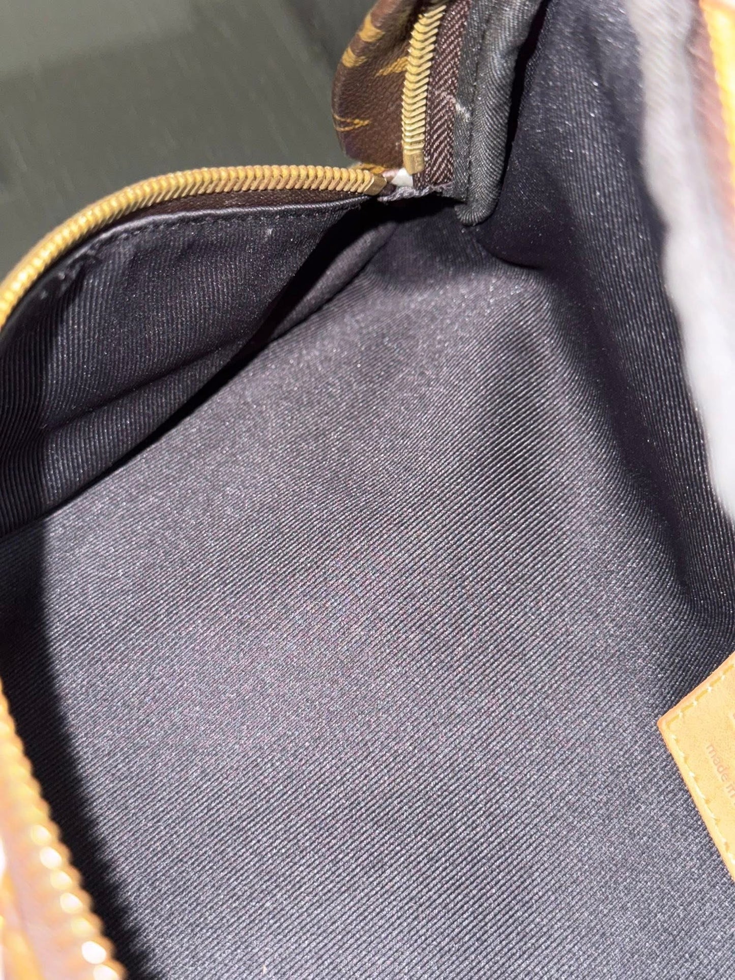 Bumbag Monogram League of Legends with Dustbag, Box and Paper bag 🌺- 🗓️ Year 2019