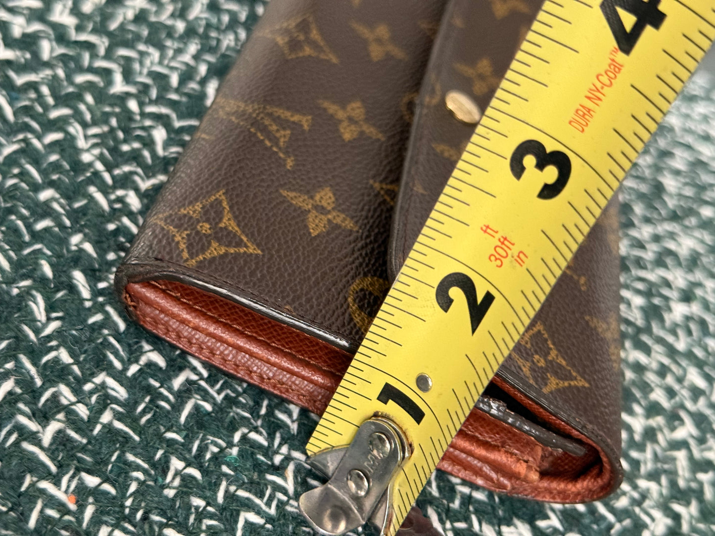 Sarah Wallet in Monogram with 2 Cardholders 🗓️ Year: 2001