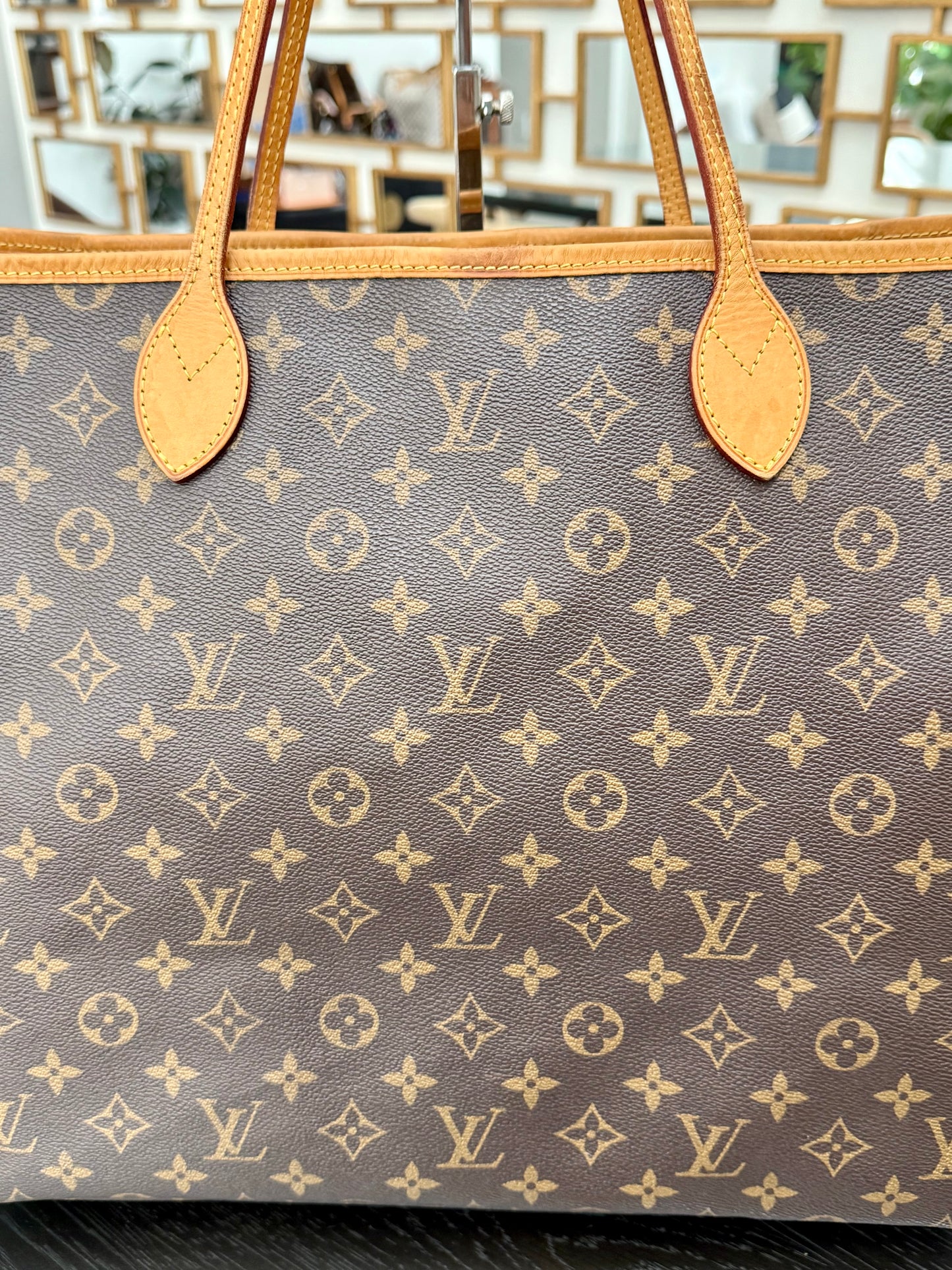 Neverfull GM with Dustbag Insert Organizer 🗓️ Year: 2013
