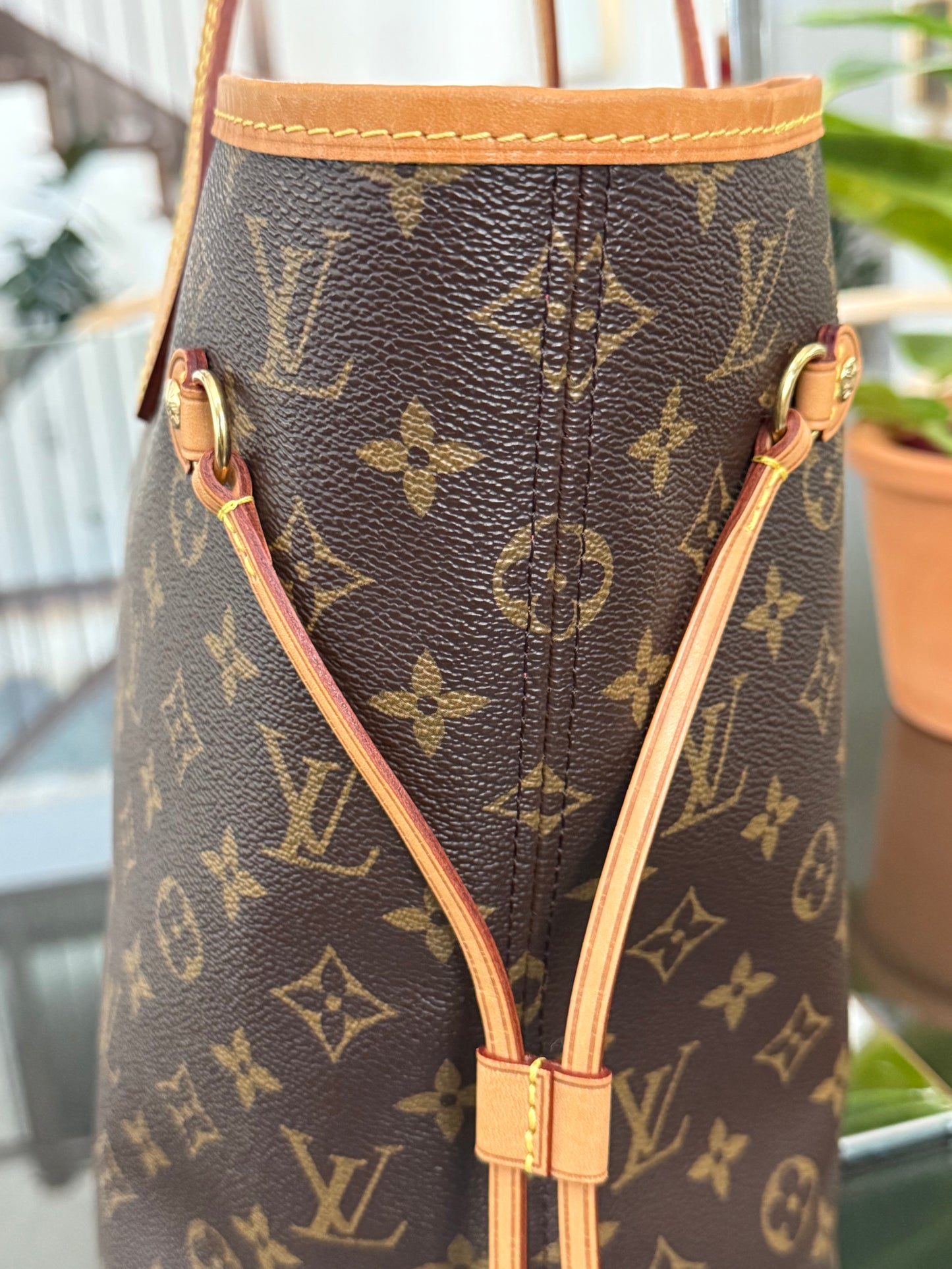 Neverfull MM in Monogram Cerise Interior with Dustbag 🗓️ Year: 2017