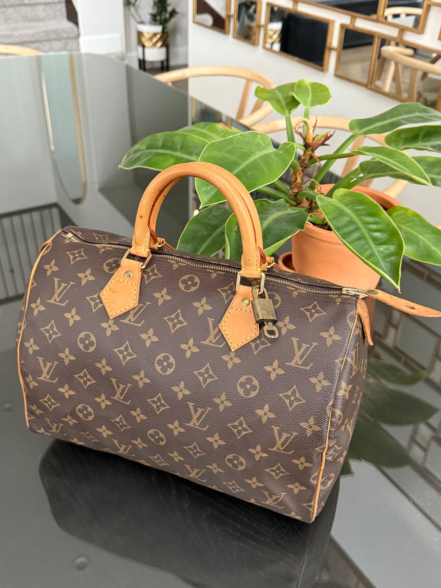 Speedy 30 with Lock 🔐 and Key -🗓️ Year: 1993