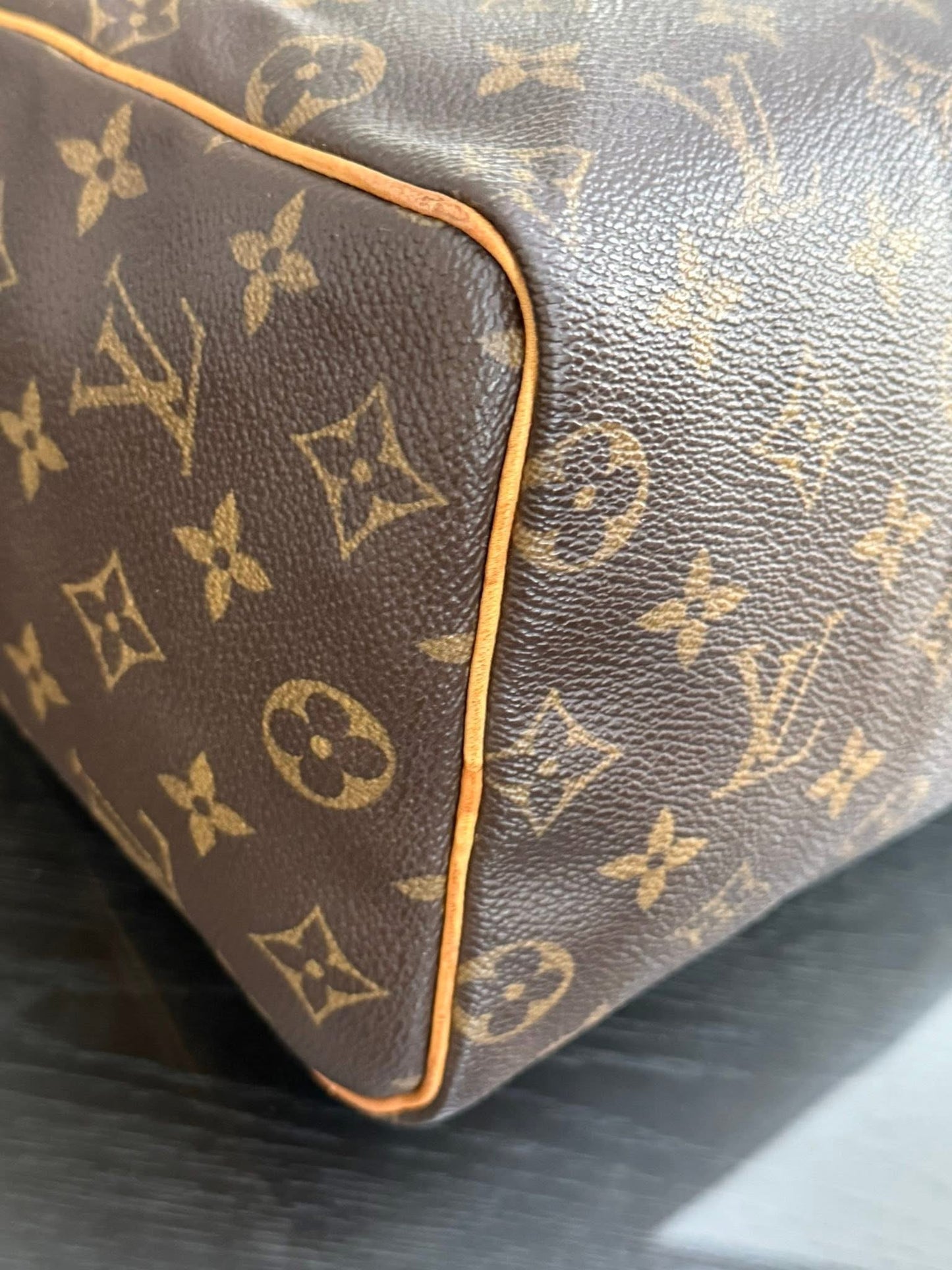 Speedy 25 in Monogram with Lock 🔐 and Key 🗓️ Year: 2005
