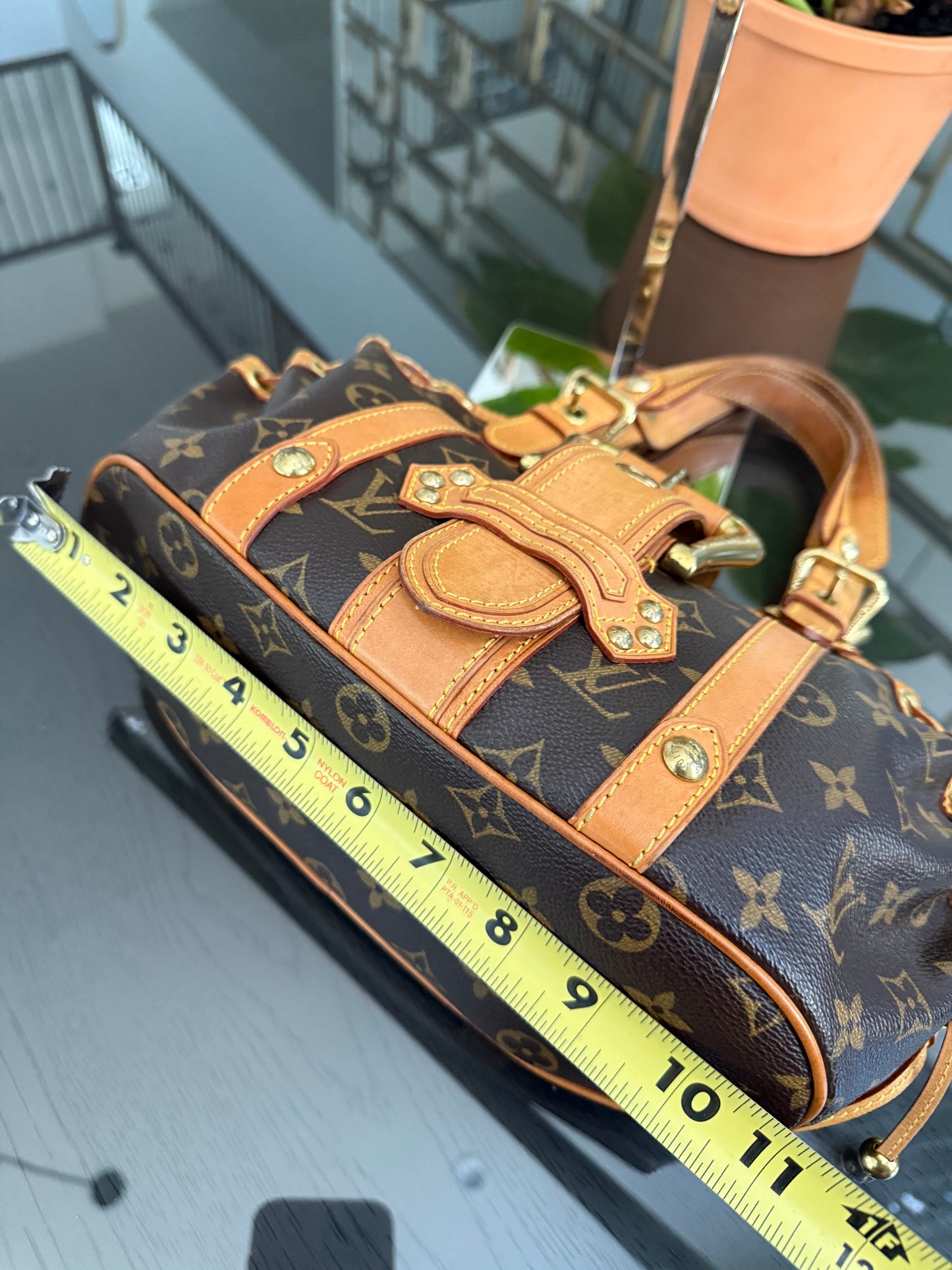 Theda GM in Monogram with Dustbag 🗓️ Year: 2004