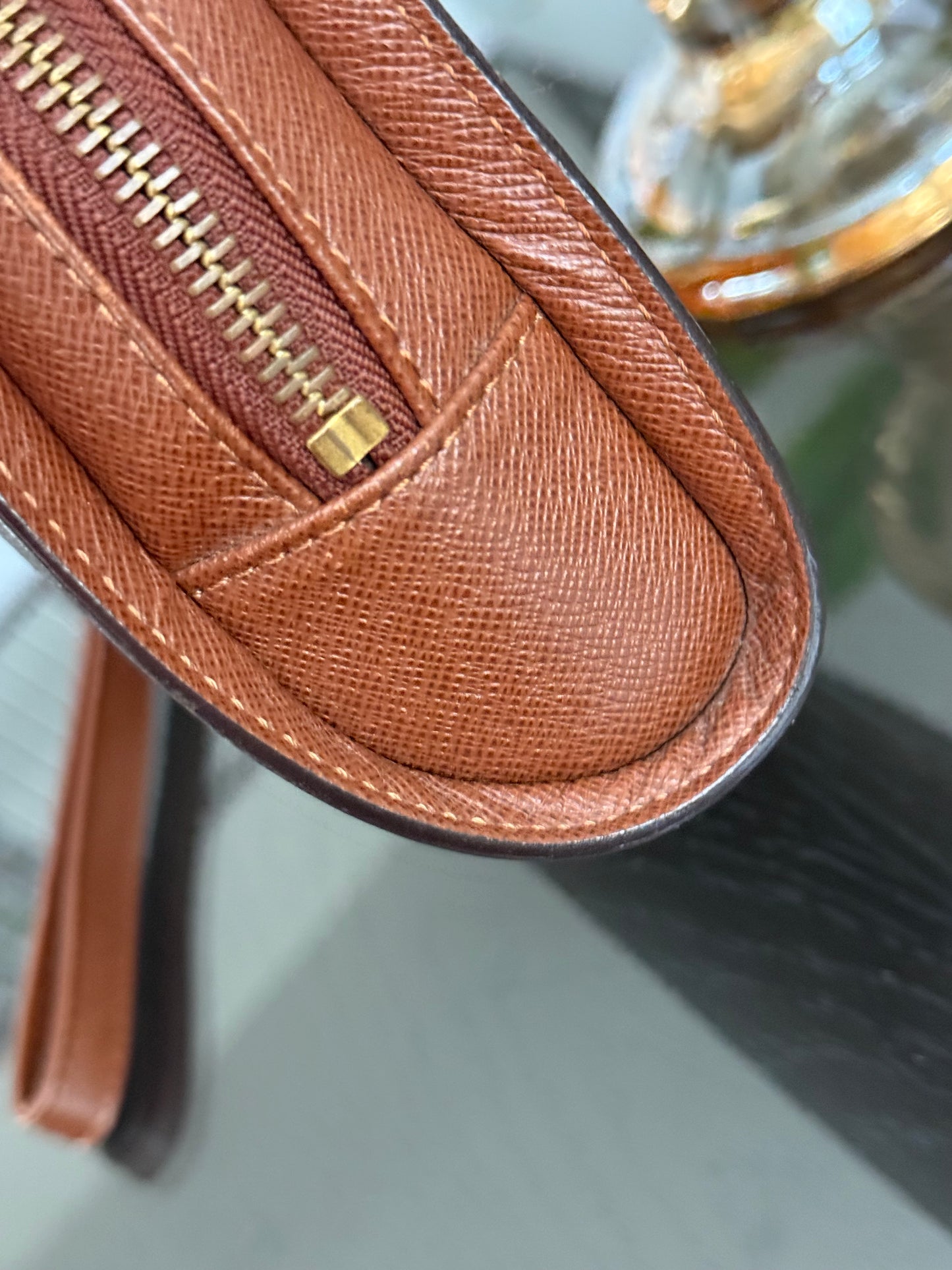 Orsay Clutch 🗓️ Year: 2001