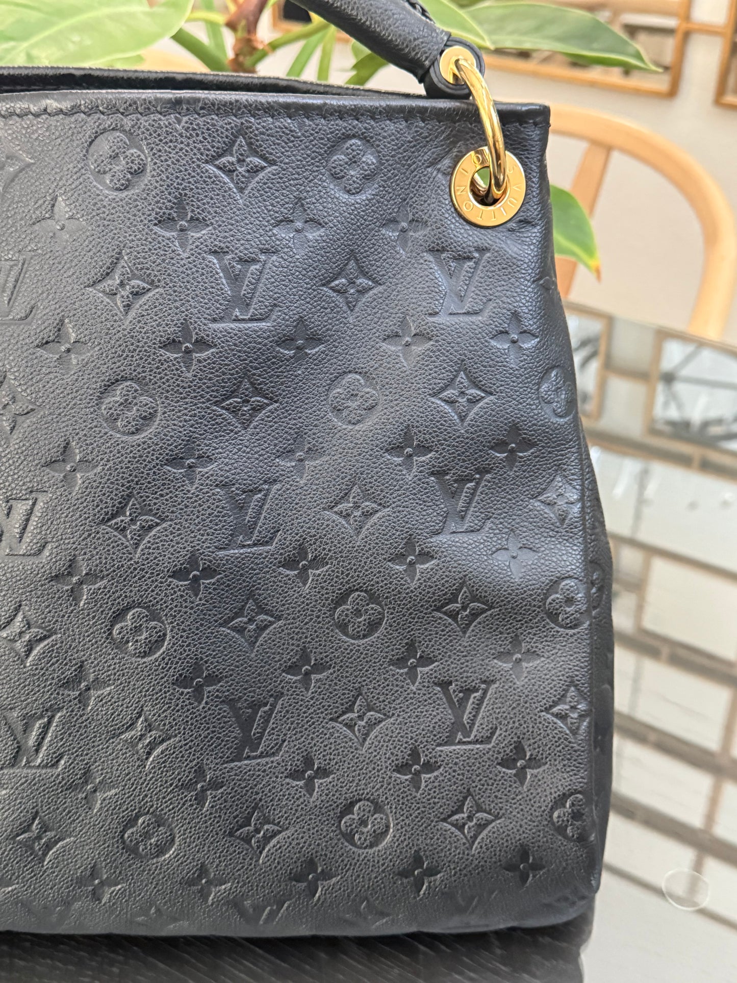 Artsy MM Empriente Black with Dustbag - 📅 Microchip and Authenticated