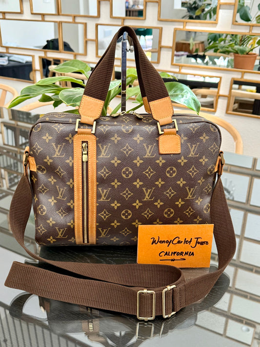 Sac Boshpore 2 Way bag in Monogram 🗓️ Year: 2005