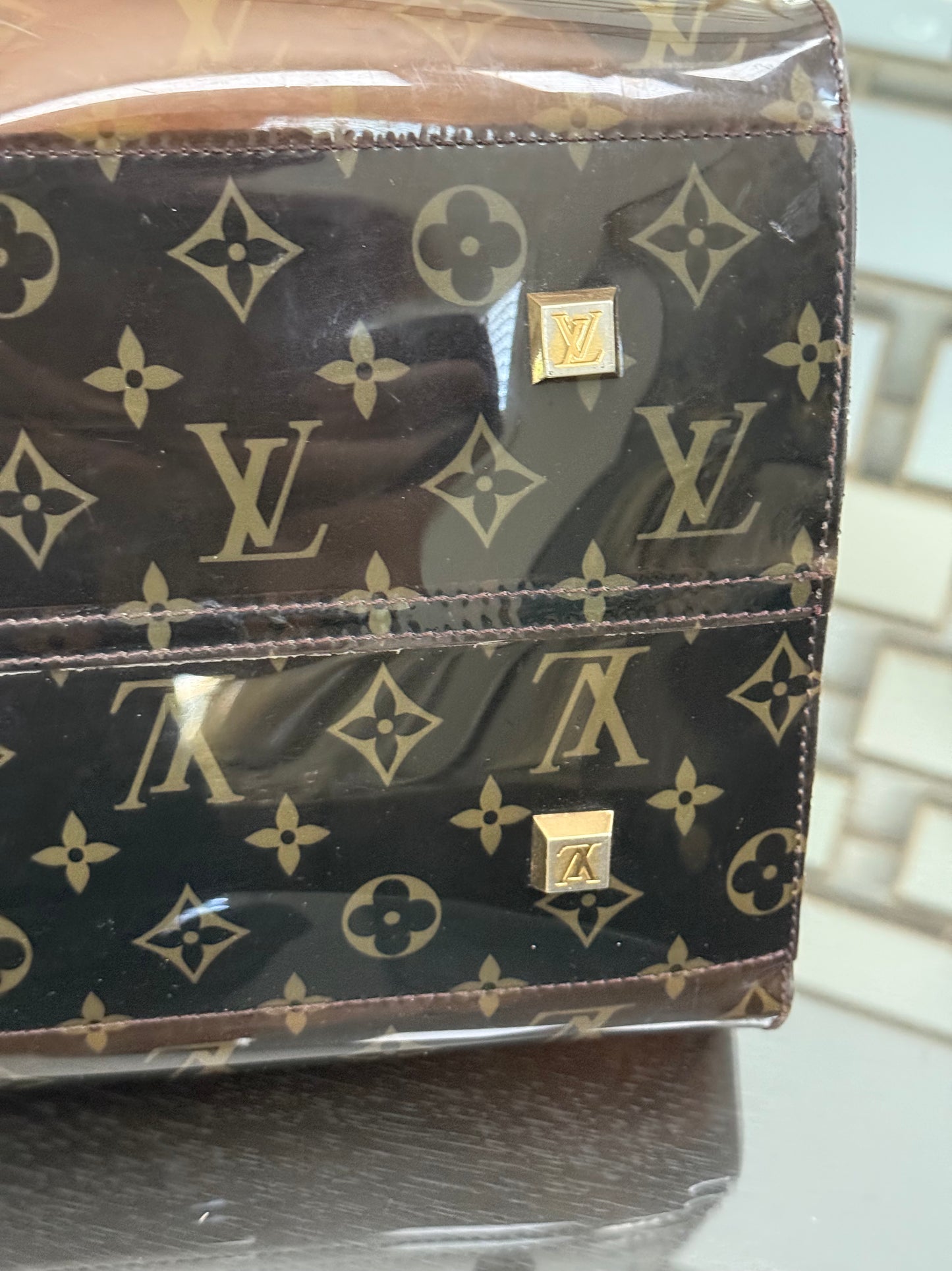 Clear Monogram Vinyl Cabas Cruise GM Tote- 📅 Year: 2000