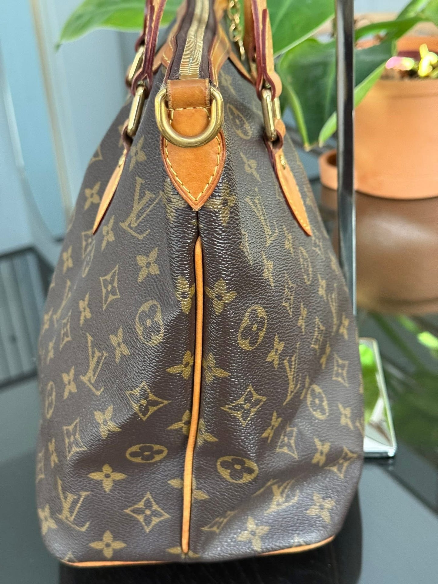 Palermo PM with Original Strap 
Dustbag 📅 Year: 2010