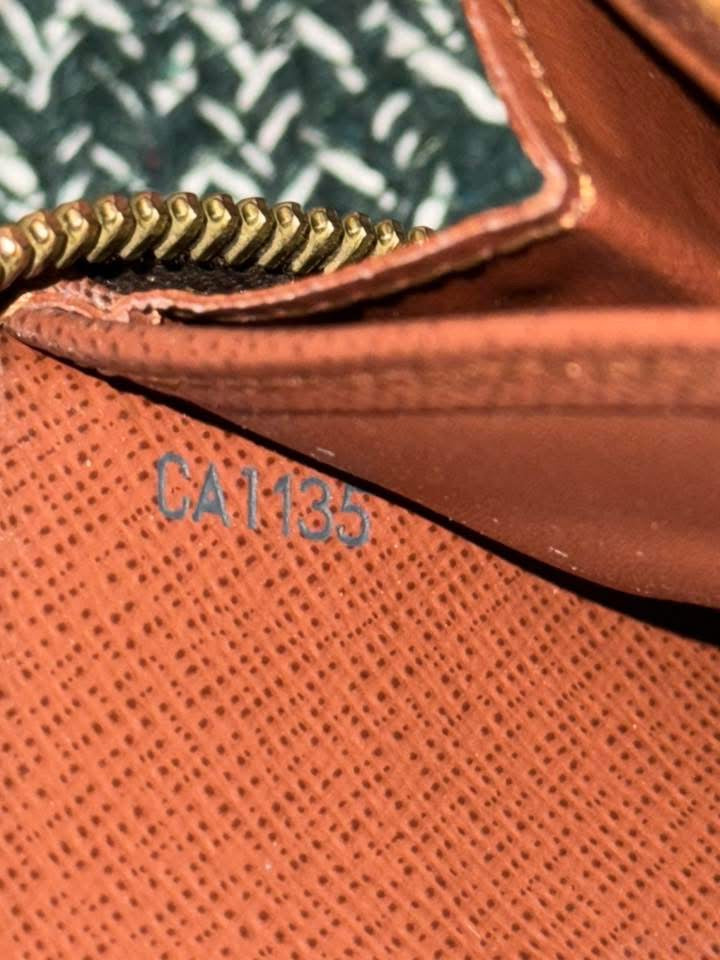 Monogram Zippy Long Wallet with Box 🗓️ Year: 2015