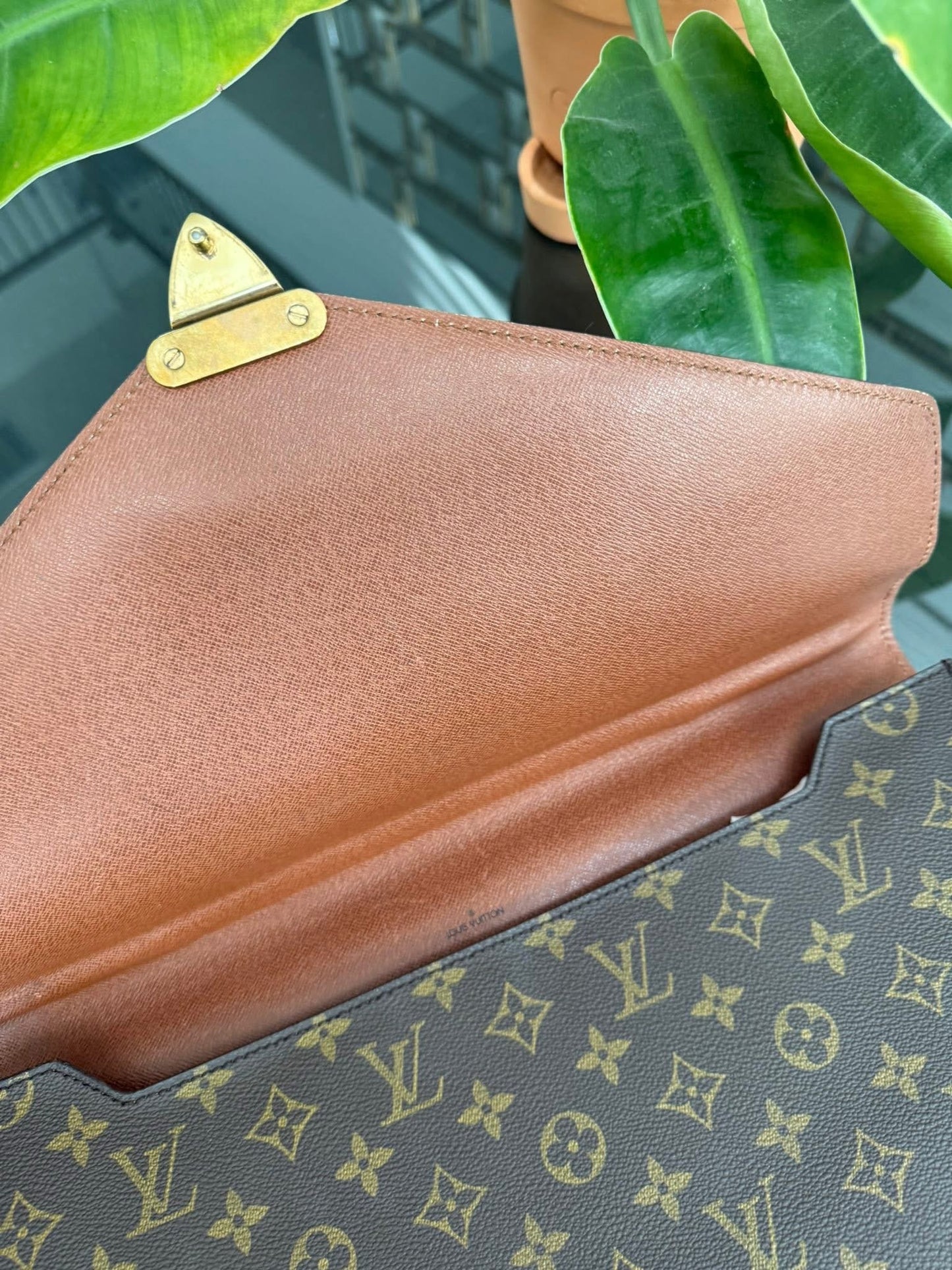 Porte Document / Laptop Vintage Bag with Key 🔑 and Crossbody Strap 🗓️ Year 1990