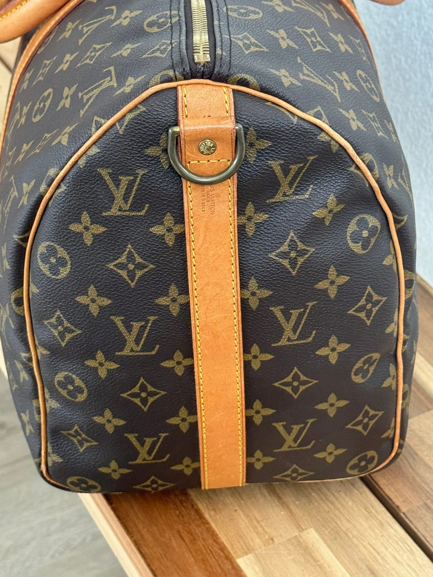 Keepall 45 Bandoulier with Original Strap , Luggage Tag and Poignet 📅 Year: 1989